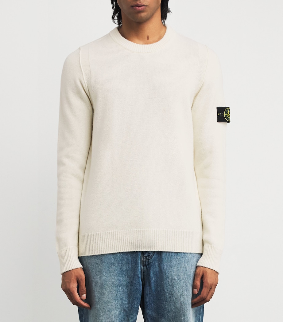 Wool-Blend Logo Patch Sweater V0093 Image 3