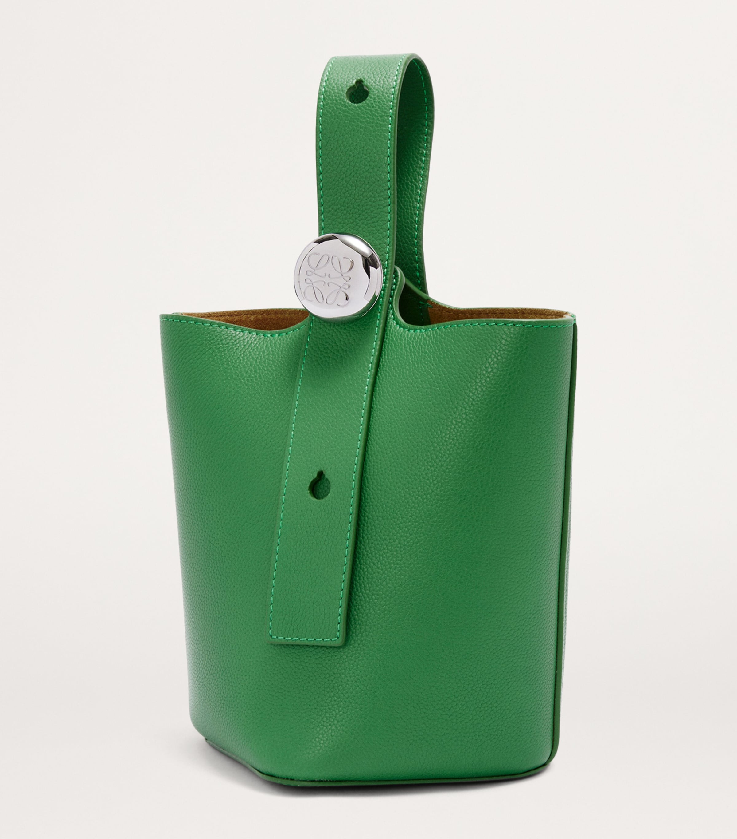 ショルダーバッグ・ポシェット LOEWE MINI PEBBLE BUCKET LEATHER BAG LOEWE Mini Leather Pebble Bucket Bag | Harrods US