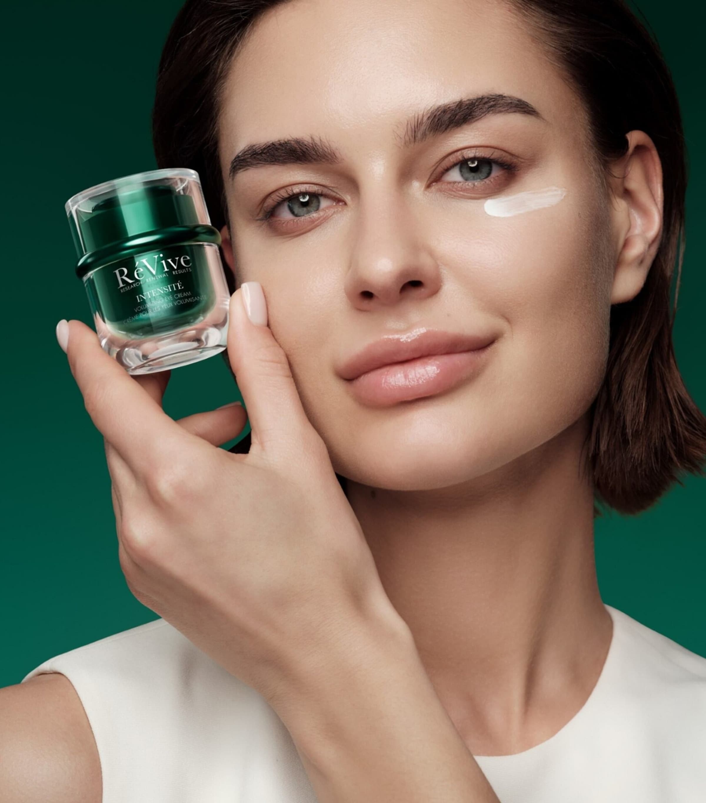 RéVive Intensité Volumizing Eye Cream (15ml) Image 4