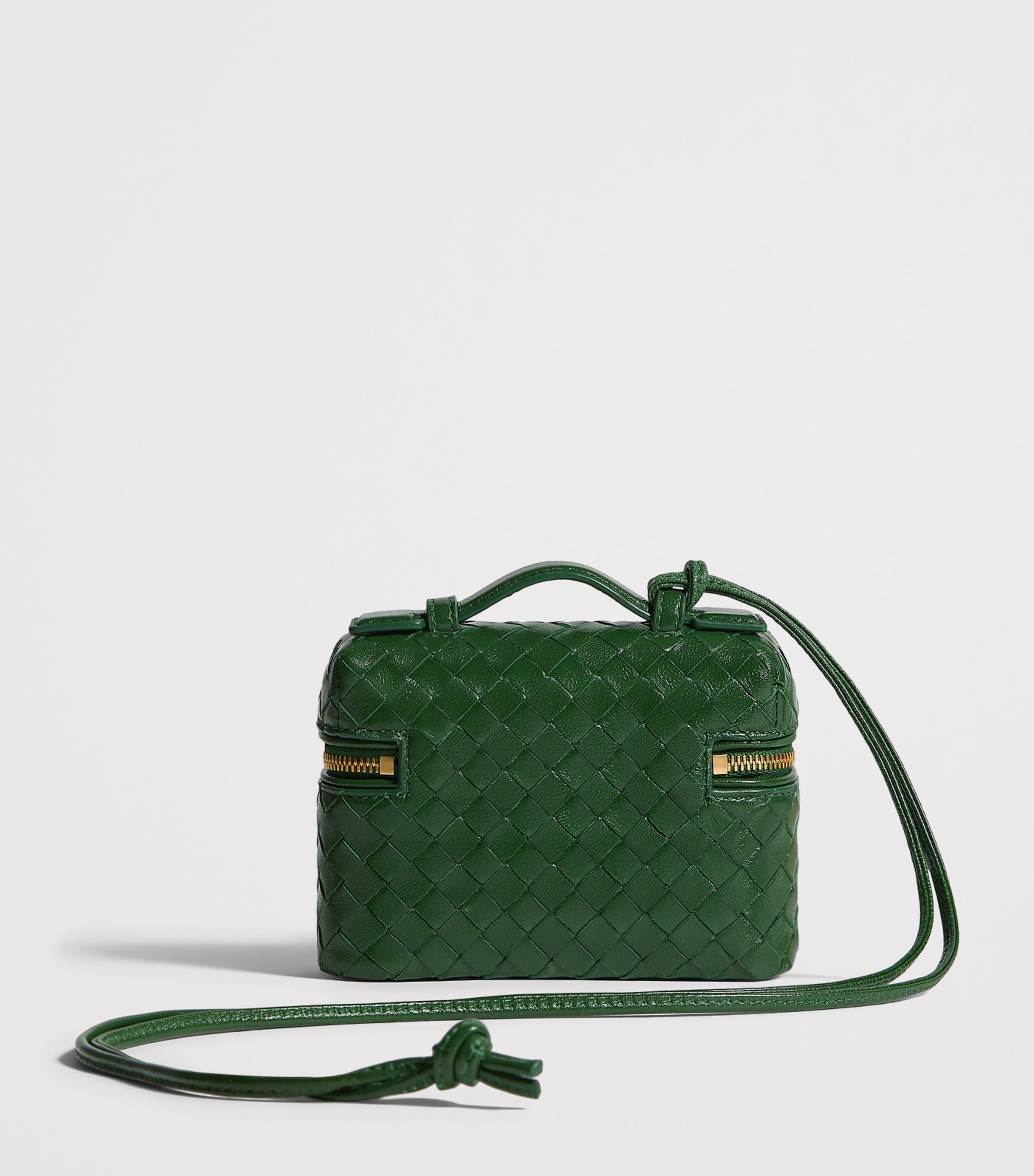 Bottega Veneta Candy Lambskin Intrecciato Bang Bang Pouch Image 4