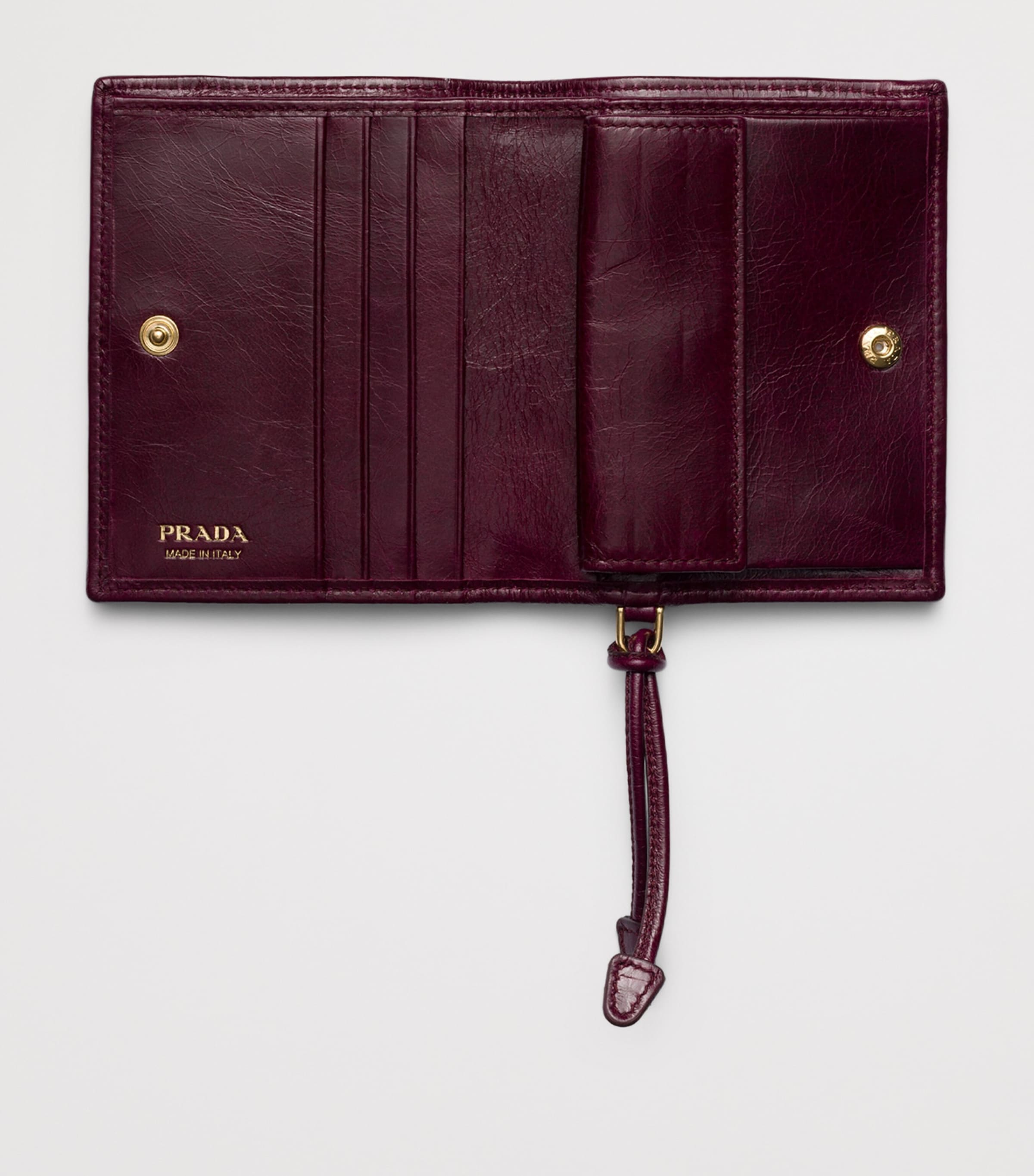 Small Glossed Leather Wallet F0007 Image 2