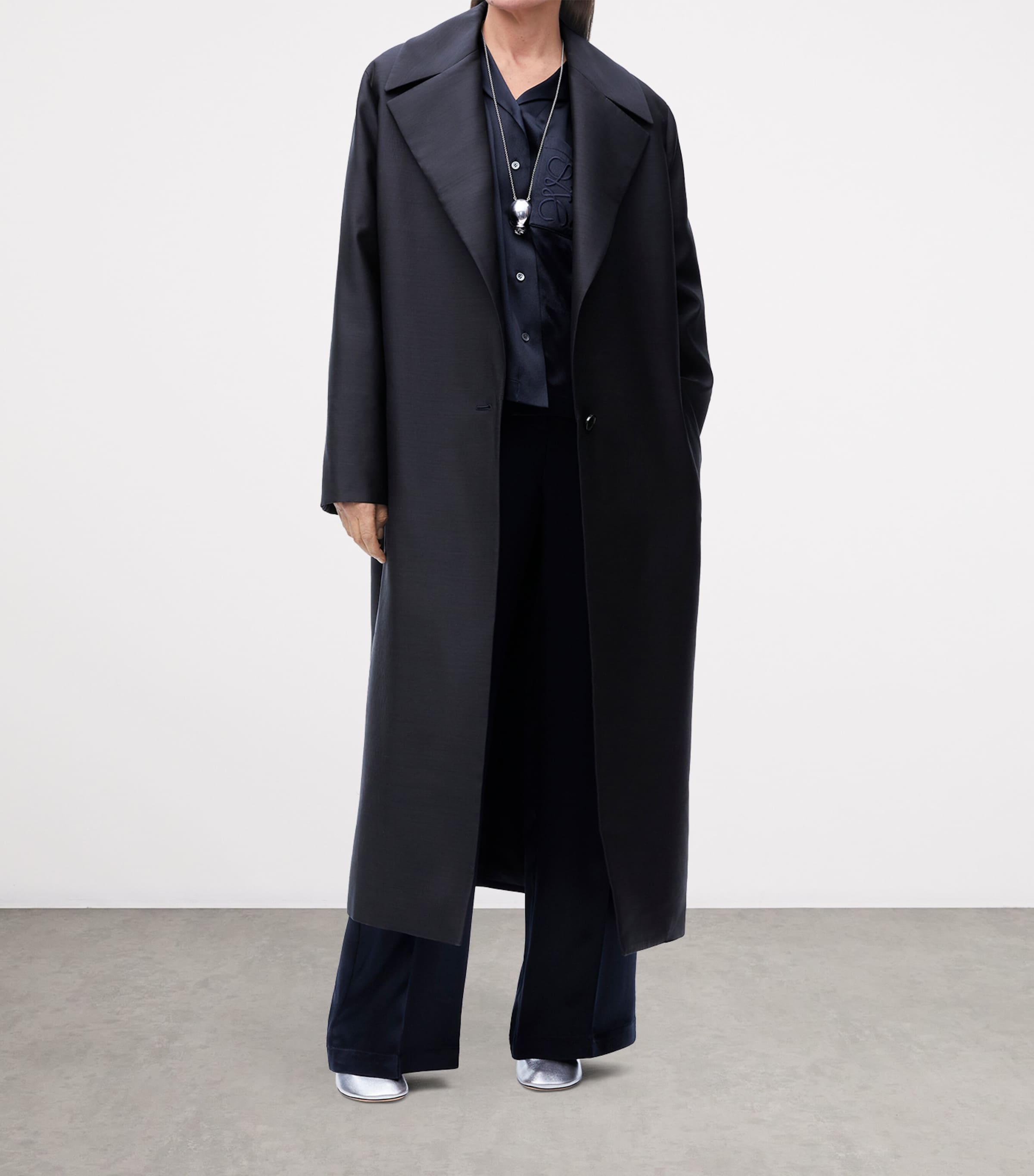 EXCLUSIVE Wool-Silk Silver Capsule Overcoat DARK BLUE Image 2