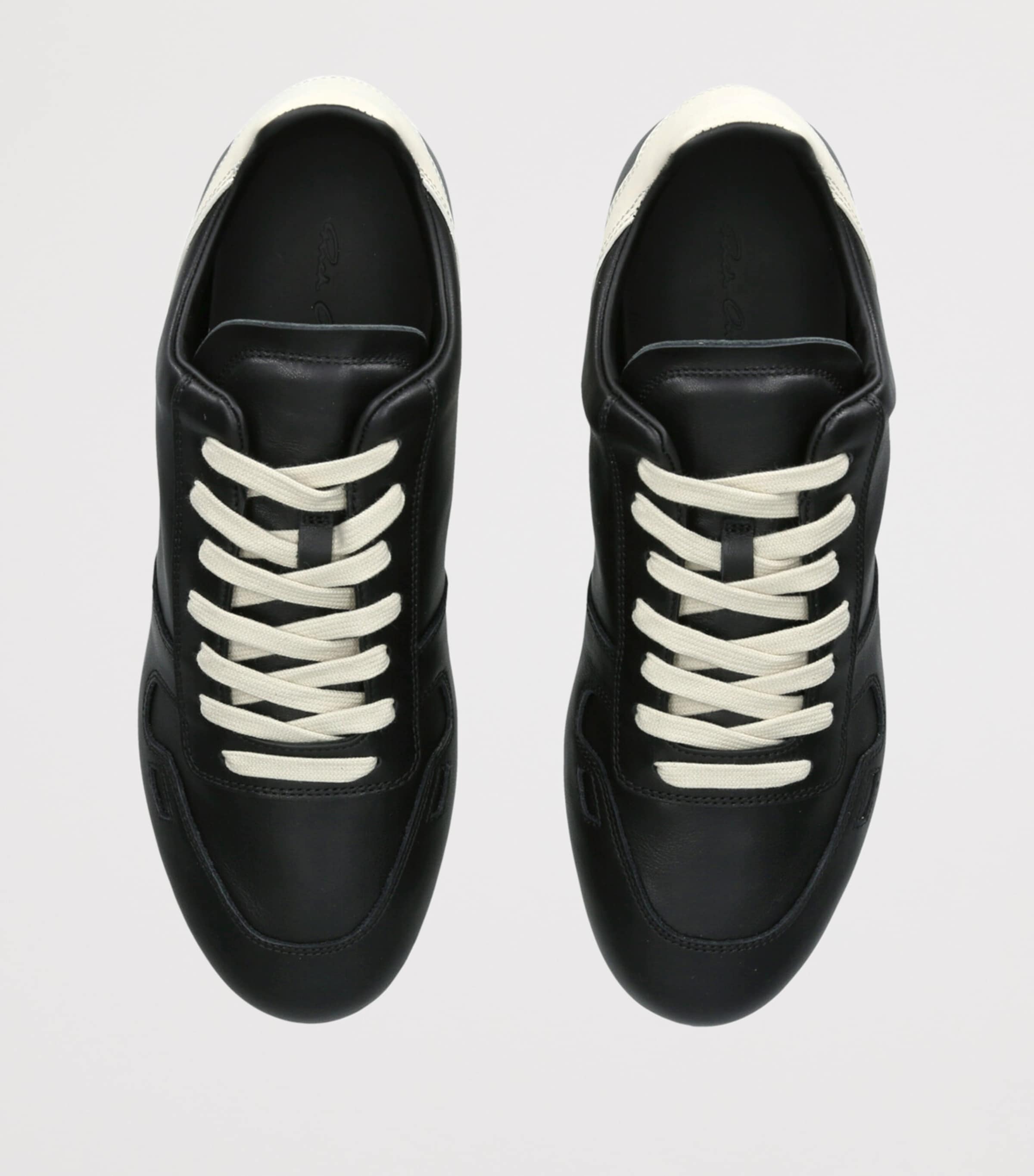 Leather Minimal Low-Top Sneakers BLK/WHITE Image 4