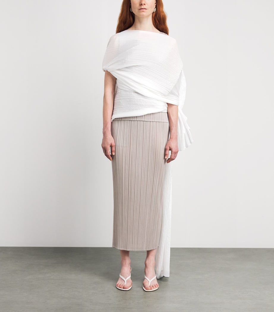 Pleats Please Issey Miyake Womens Basic Madame-T Stole Image 6