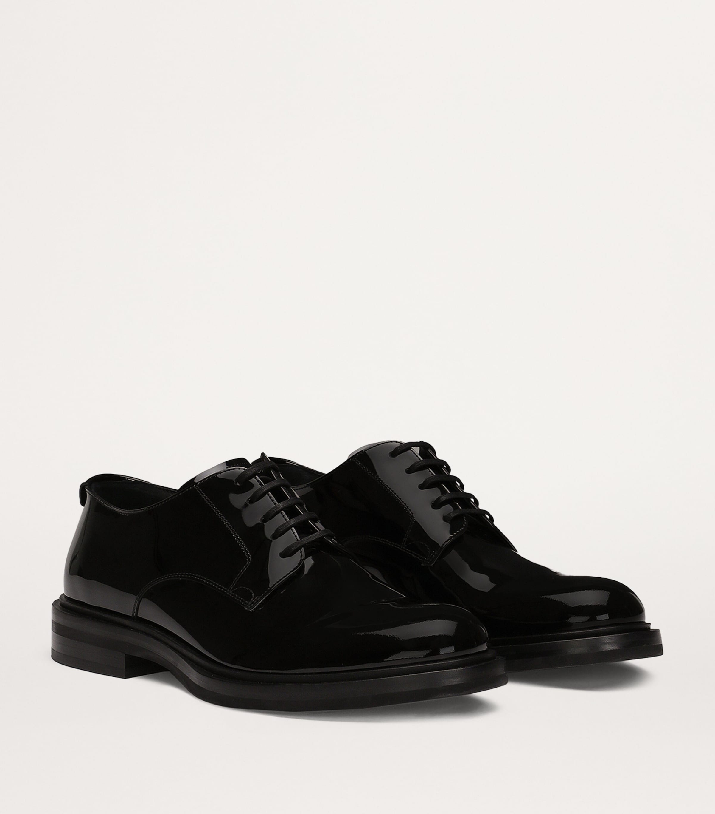 ローファー・オックスフォード DOLCE & GABBANA PATENT LEATHER DERBY SHOES Dolce&Gabbana Patent Leather Derby Shoes | Saks Fifth Avenue