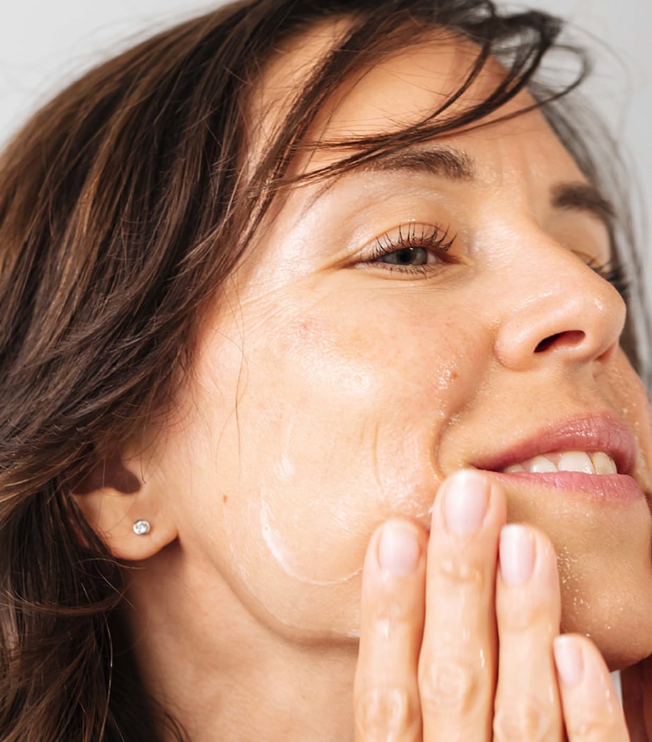 Soy Face Cleanser (150ml) NO COLOUR Image 5