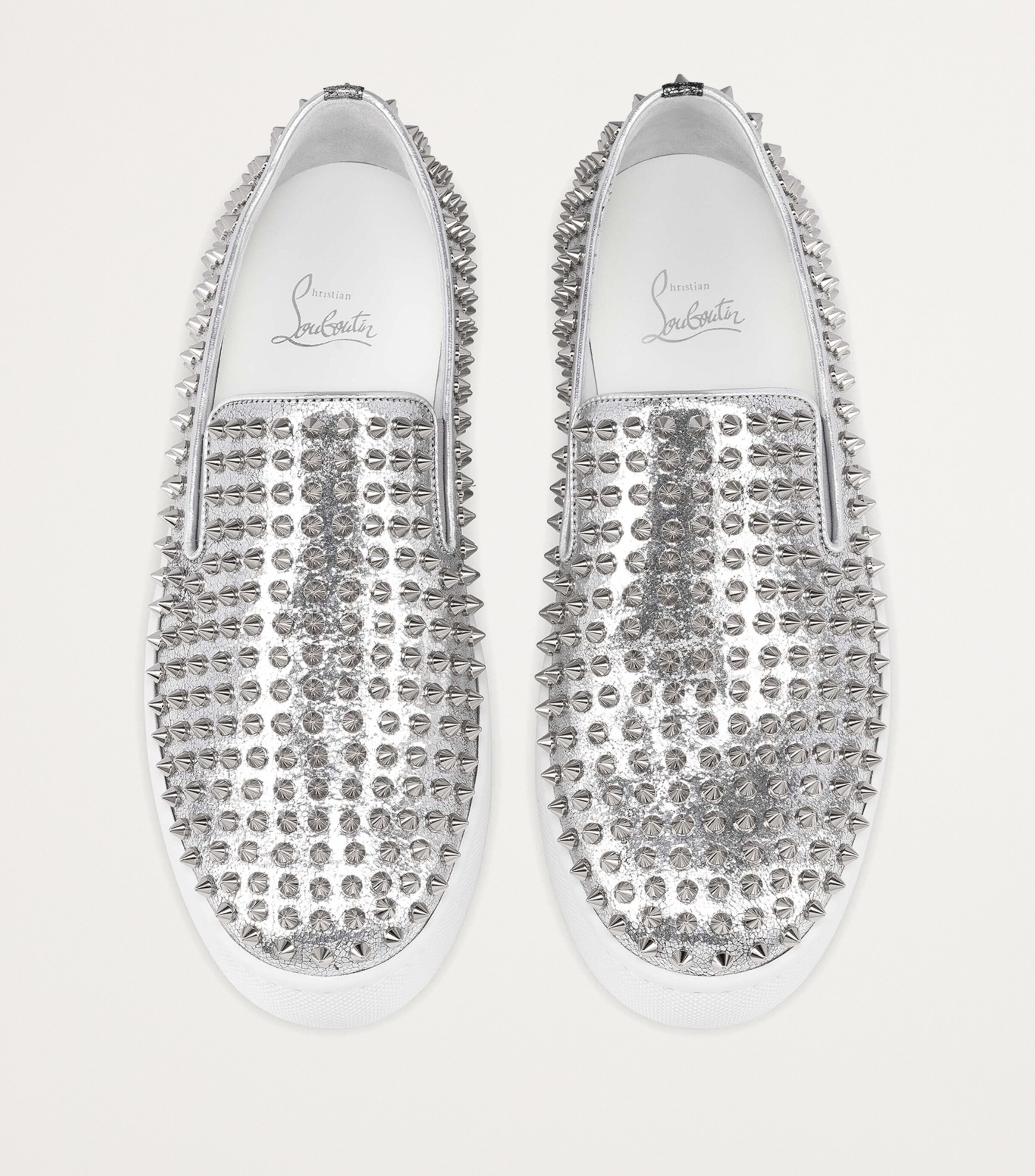 *Christian Louboutin* Spikeboat メタリックレザースリッポン Christian Louboutin Spikeboat Leather Slip-On Sneakers