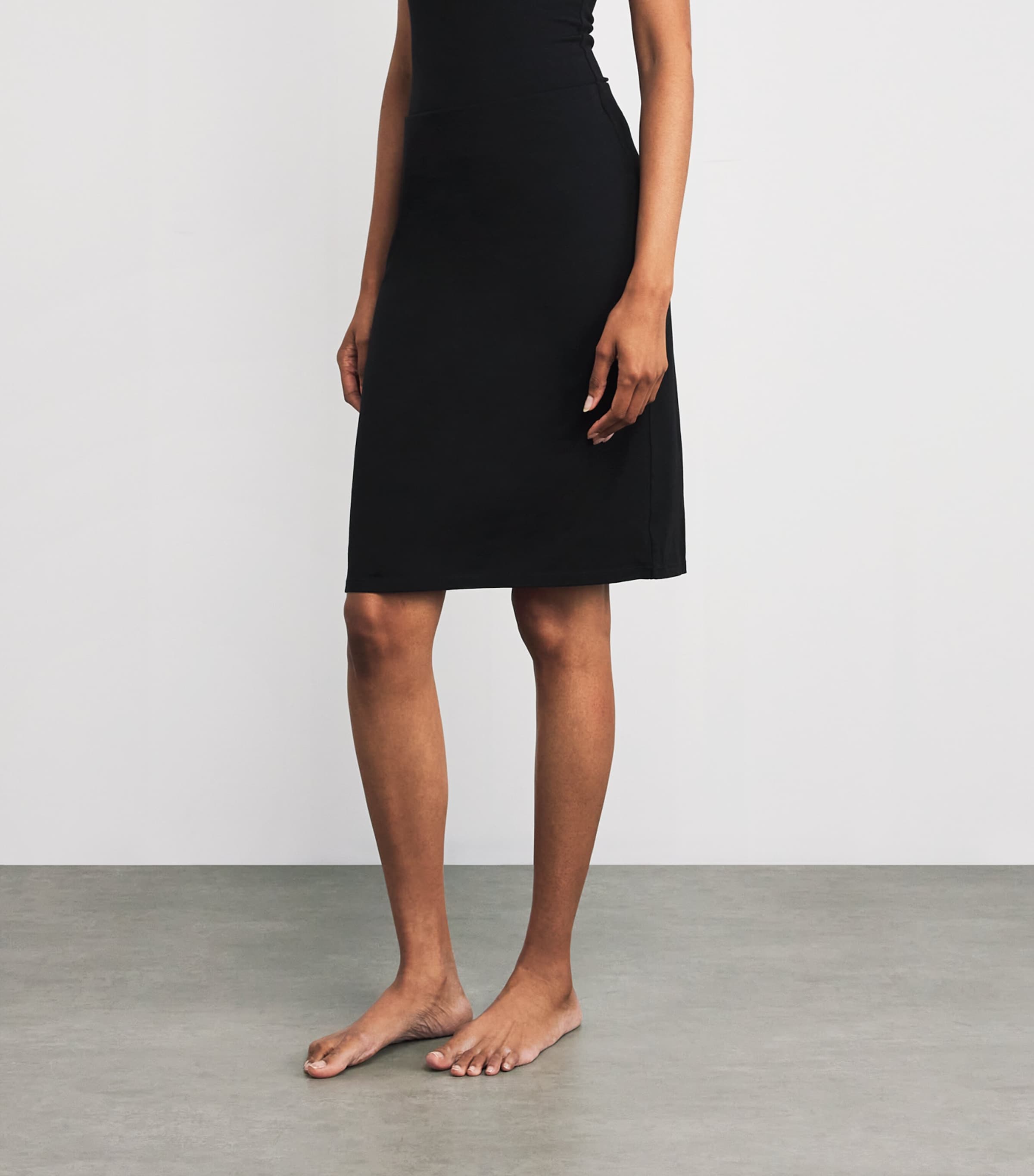 Smooth Layers Midi Skirt OBSIDIAN Image 3