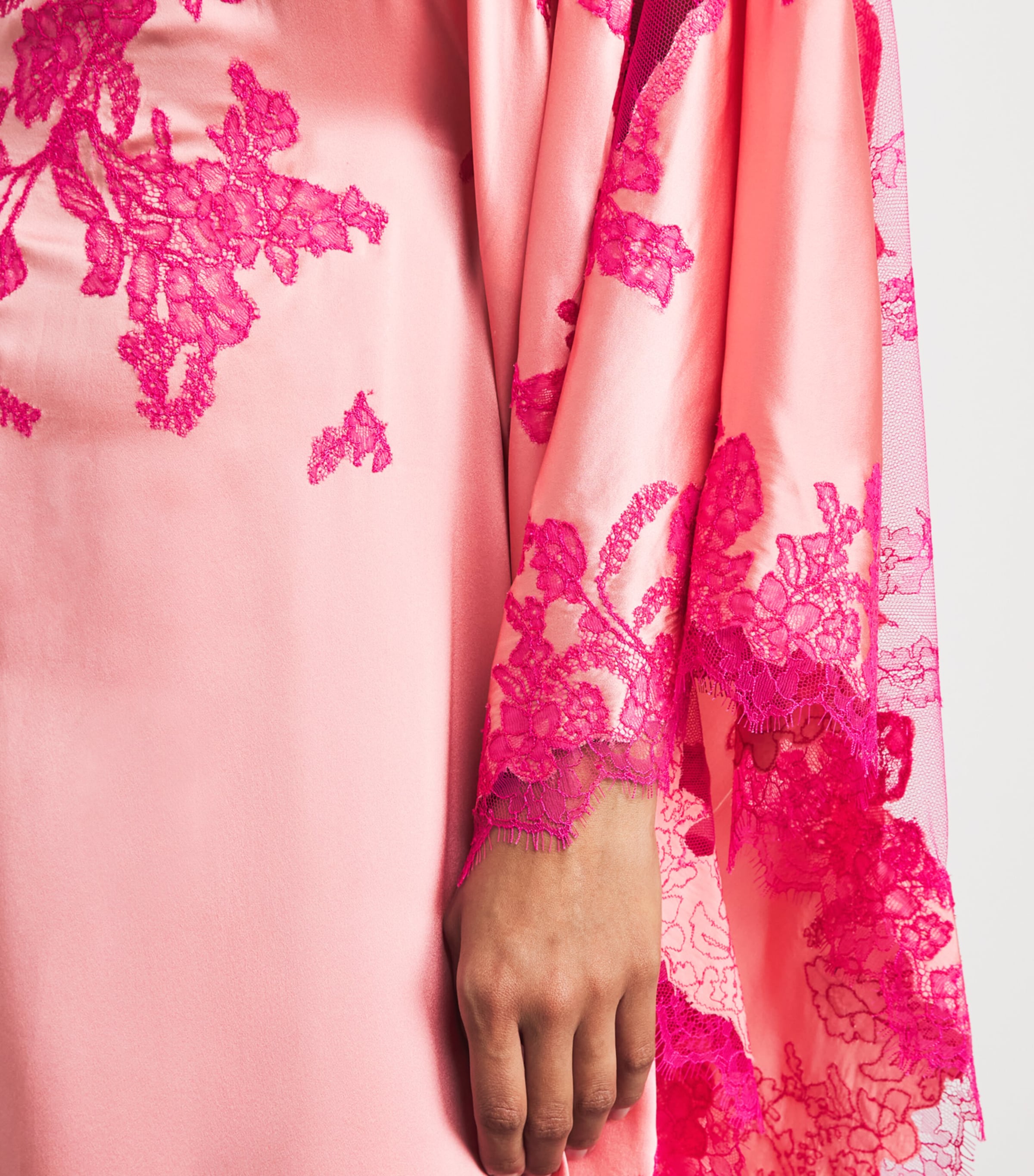 TORLOWEI Womens Silk Tokoni Kaftan Coral/begonia Image 5