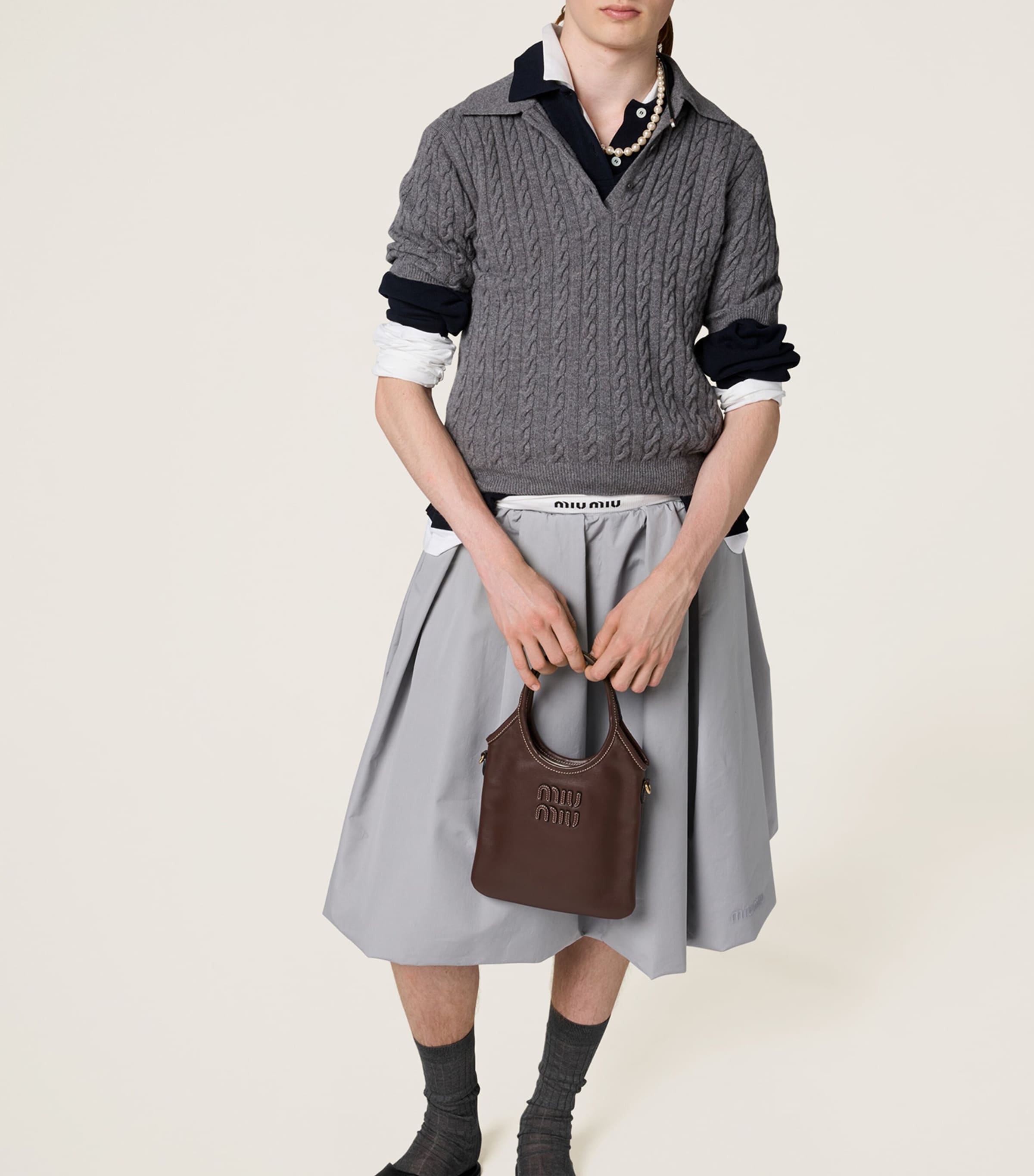 Leather Ivy Top-Handle Bag F0NBL Image 2