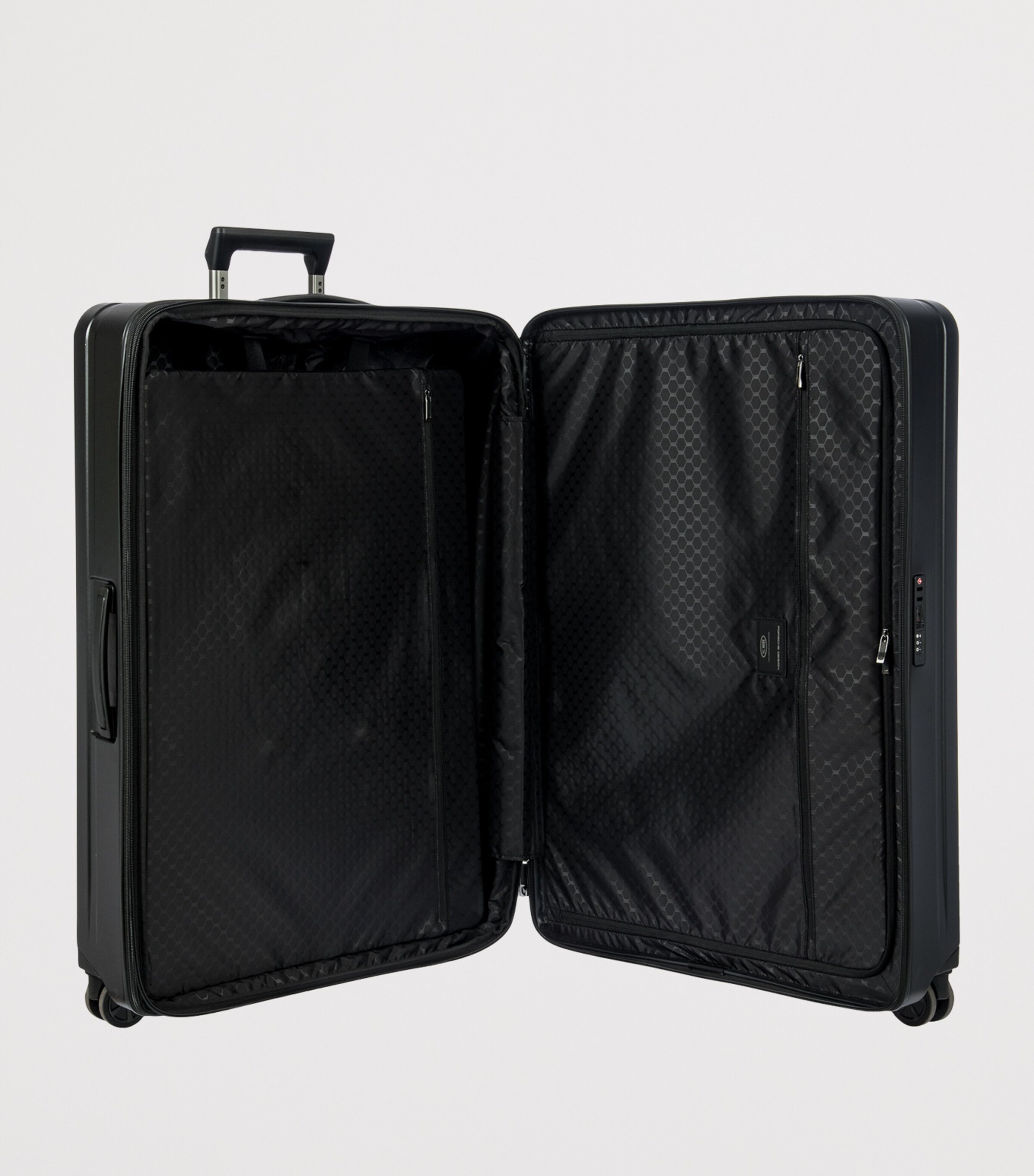 Porsche Design Roadster Hardside Suitcase (82cm) Matt Black Image 2