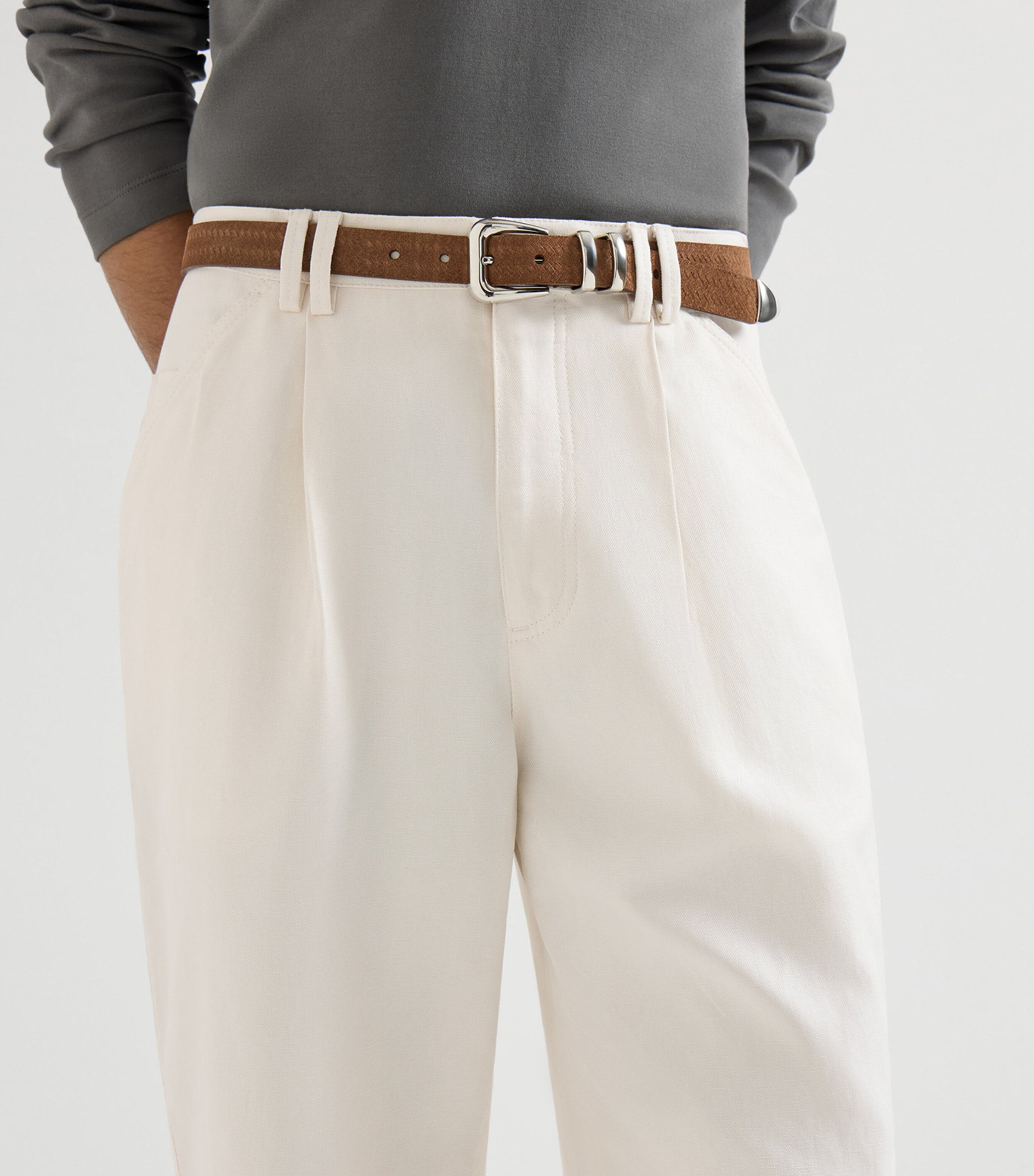 Brunello Cucinelli Mens Cotton-Linen Pleated Trousers Image 6