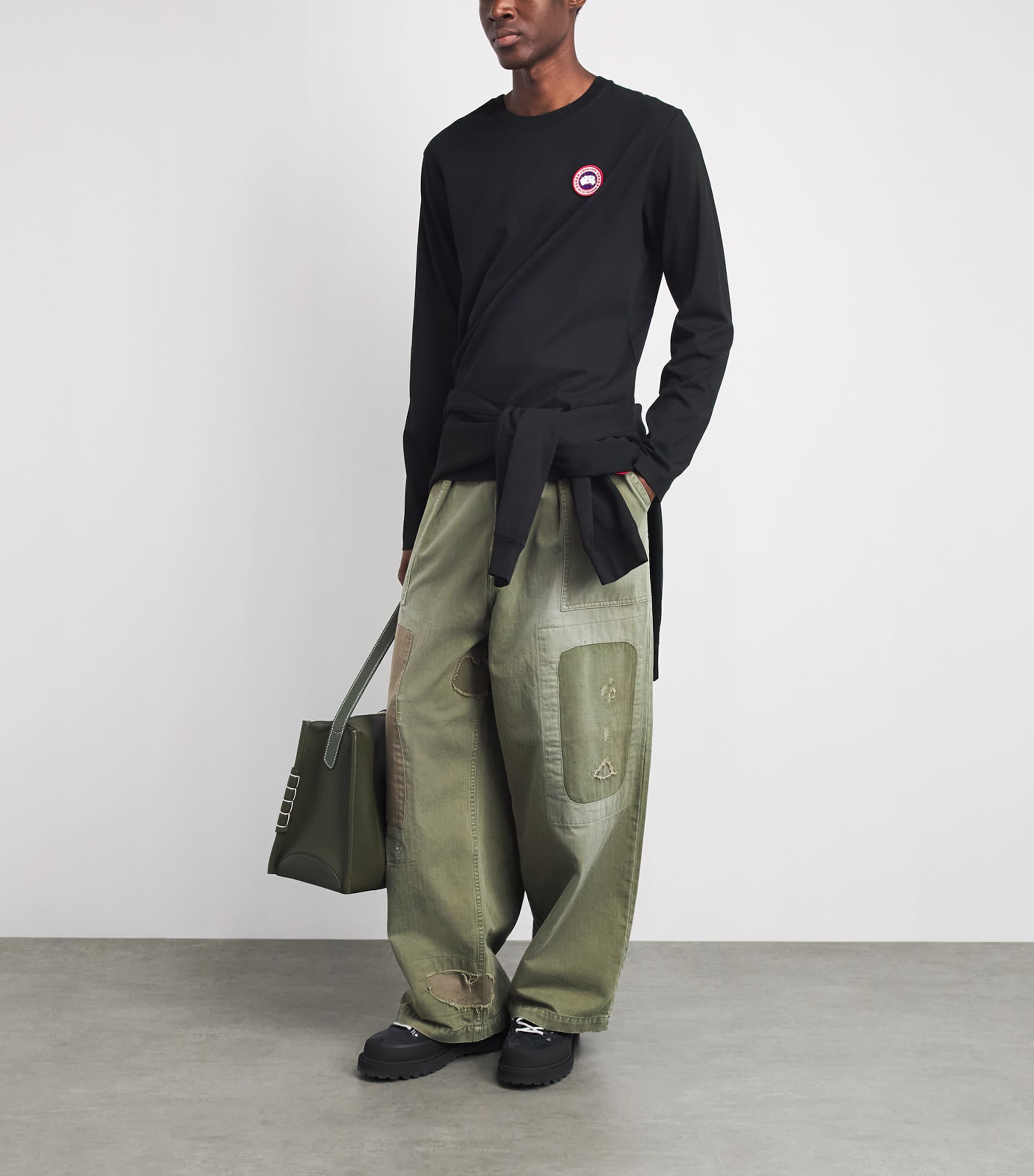 Canada Goose Mens Organic Cotton Vantage Long-Sleeve T-Shirt Black Image 2