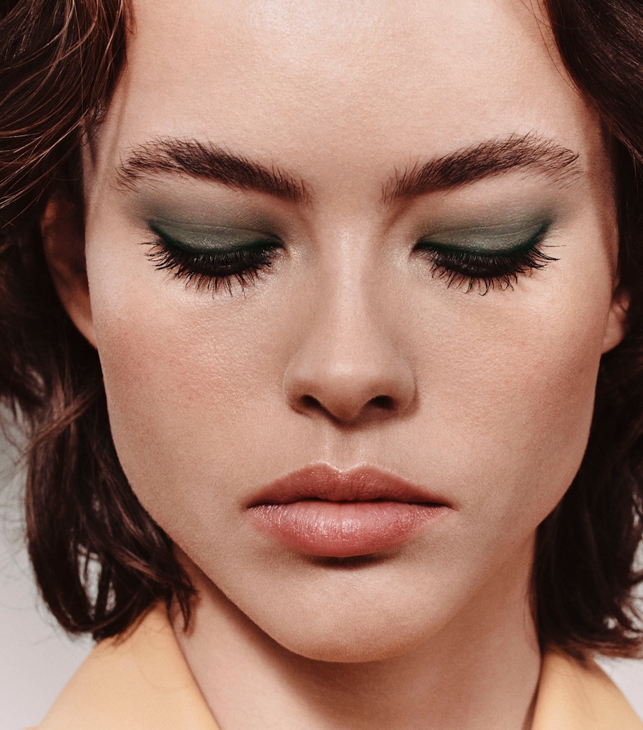 Ombres d'Hermès Eyeshadow Quartet 02 OMBRES VEGETALES Image 8