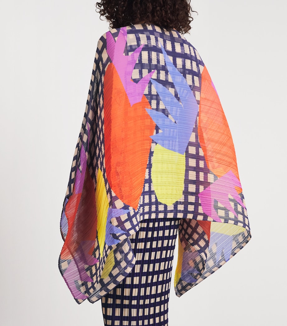 Pleats Please Issey Miyake Womens Printed Market Madame Stole Tomato Image 5