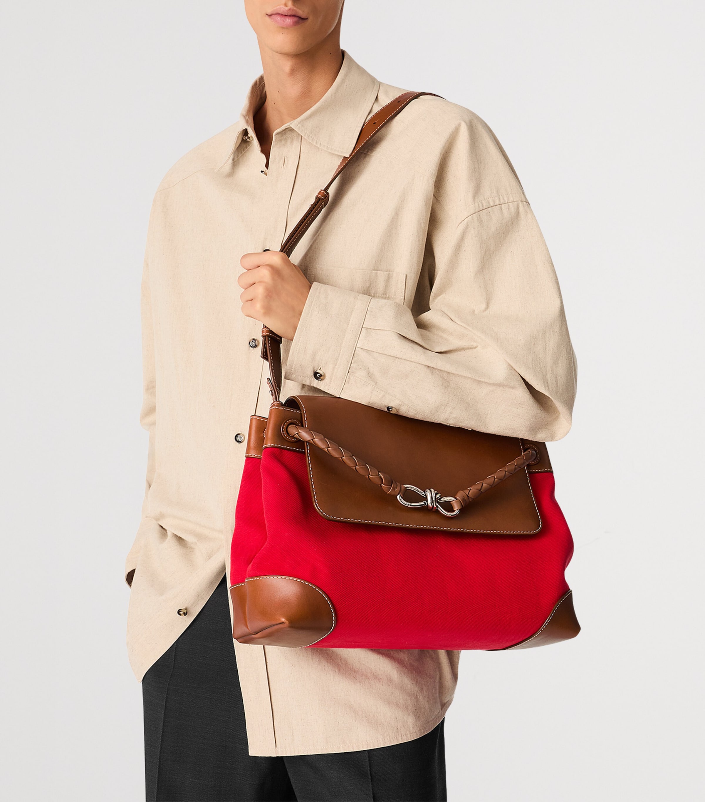 Large Canvas Andiamo Messenger Bag 6544 Image 2