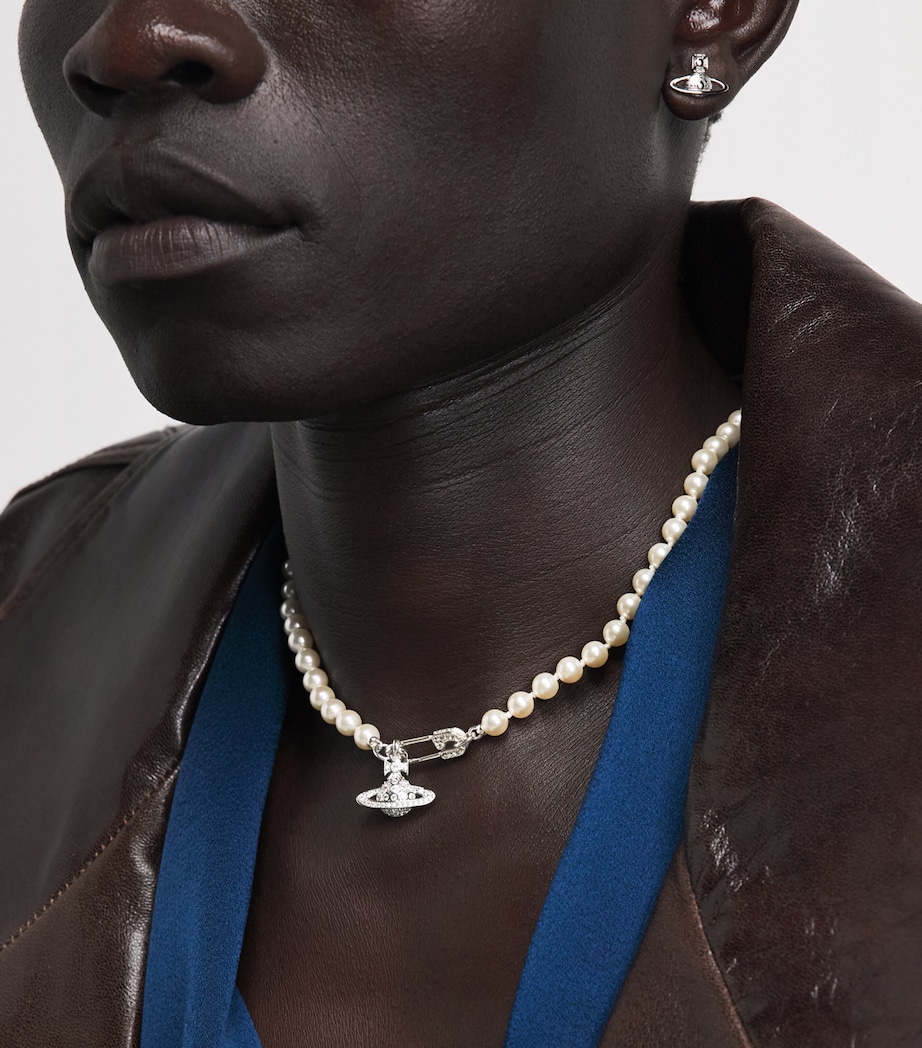 Vivienne Westwood Leodaria Earrings Plat/blk Patna Image 2