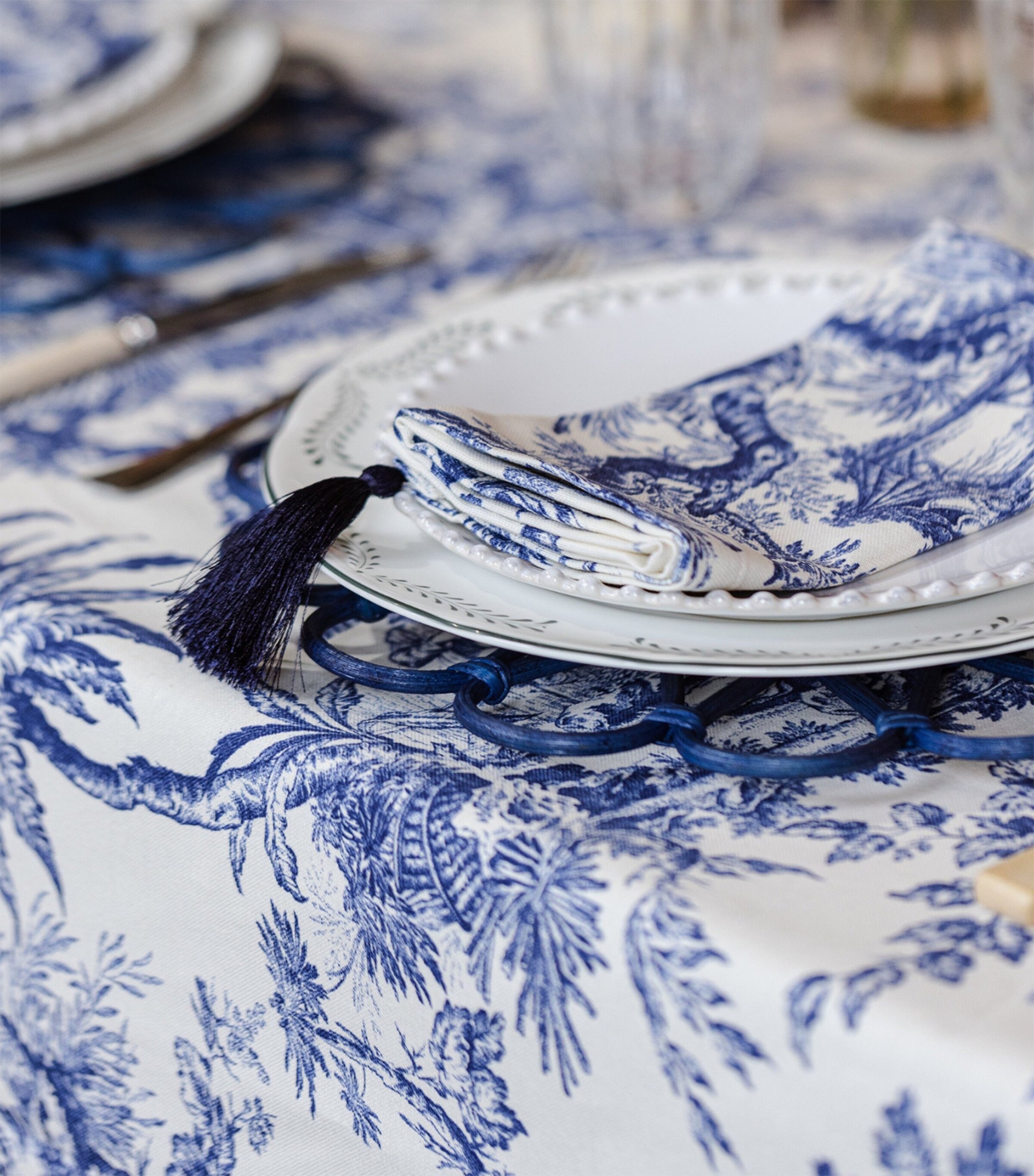 Maison Margaux Toile Tablecloth (150cm x 300cm) Image 2