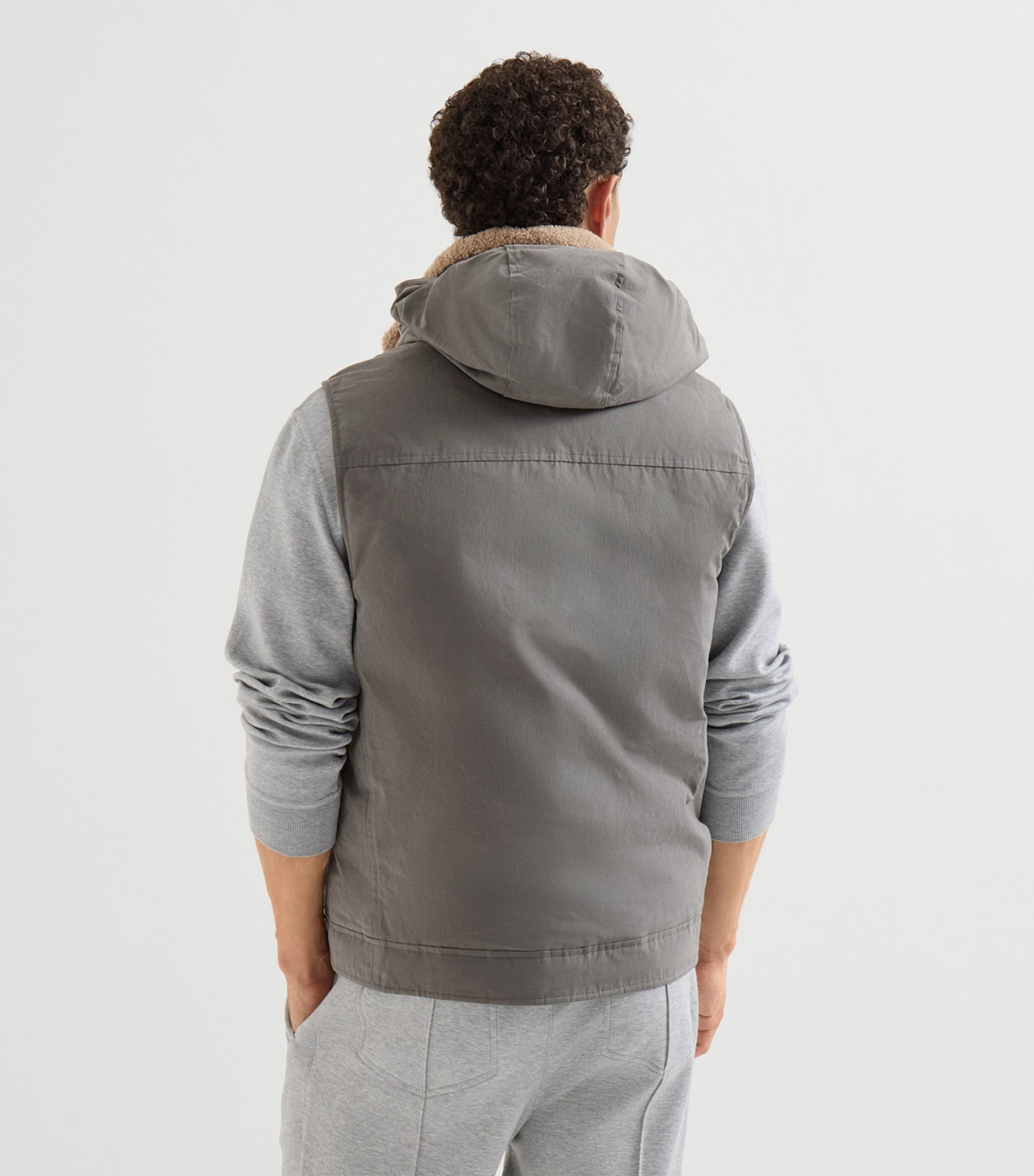Brunello Cucinelli Mens Waxed Techno Down-Filled Gilet Image 5