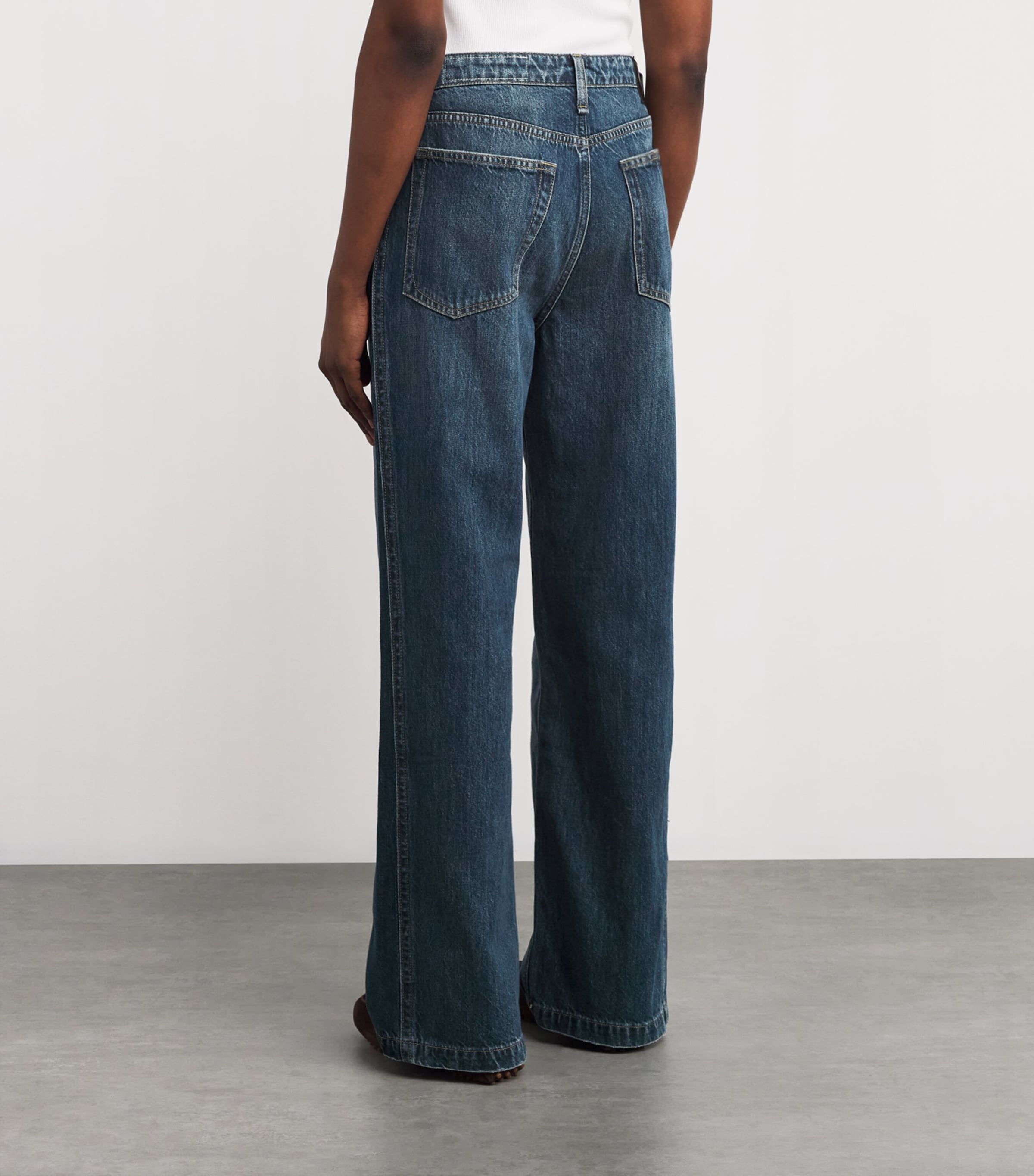 Logan Mid-Rise Wide-Leg Jeans TWOINDGO Image 4