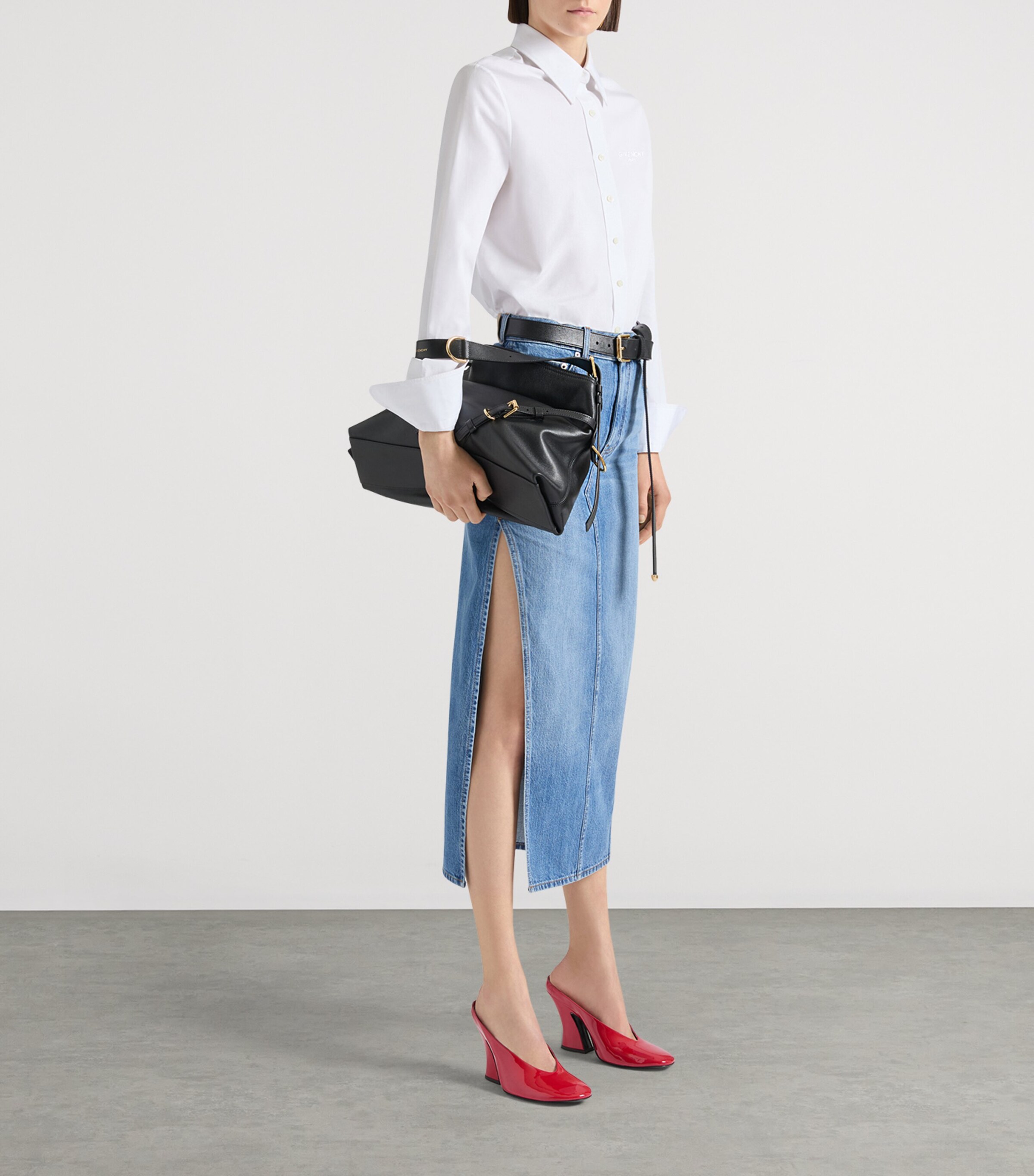 GIVENCHY COTTON MIDI SKIRT デニム Givenchy Denim skirt with back pockets and belt loops | The