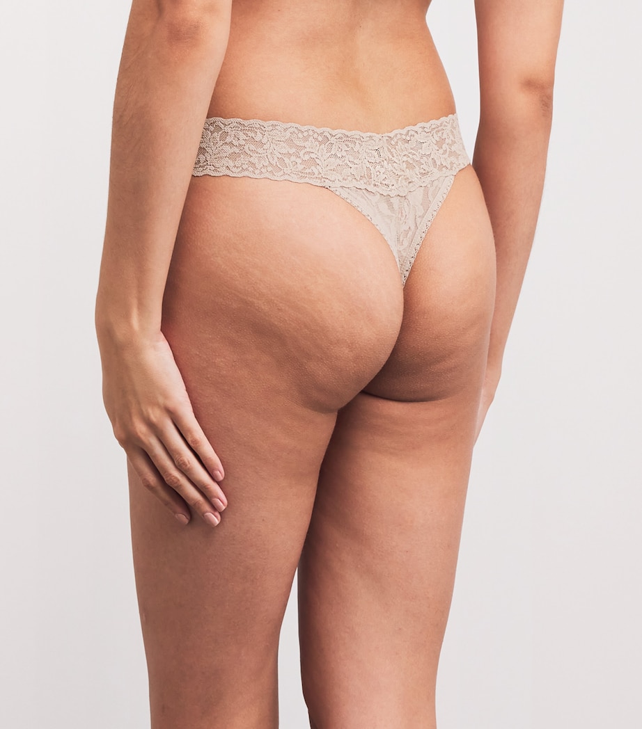 Lace Low-Rise Thongs (Pack of 3) BLACK/WHITE/CHA Image 3