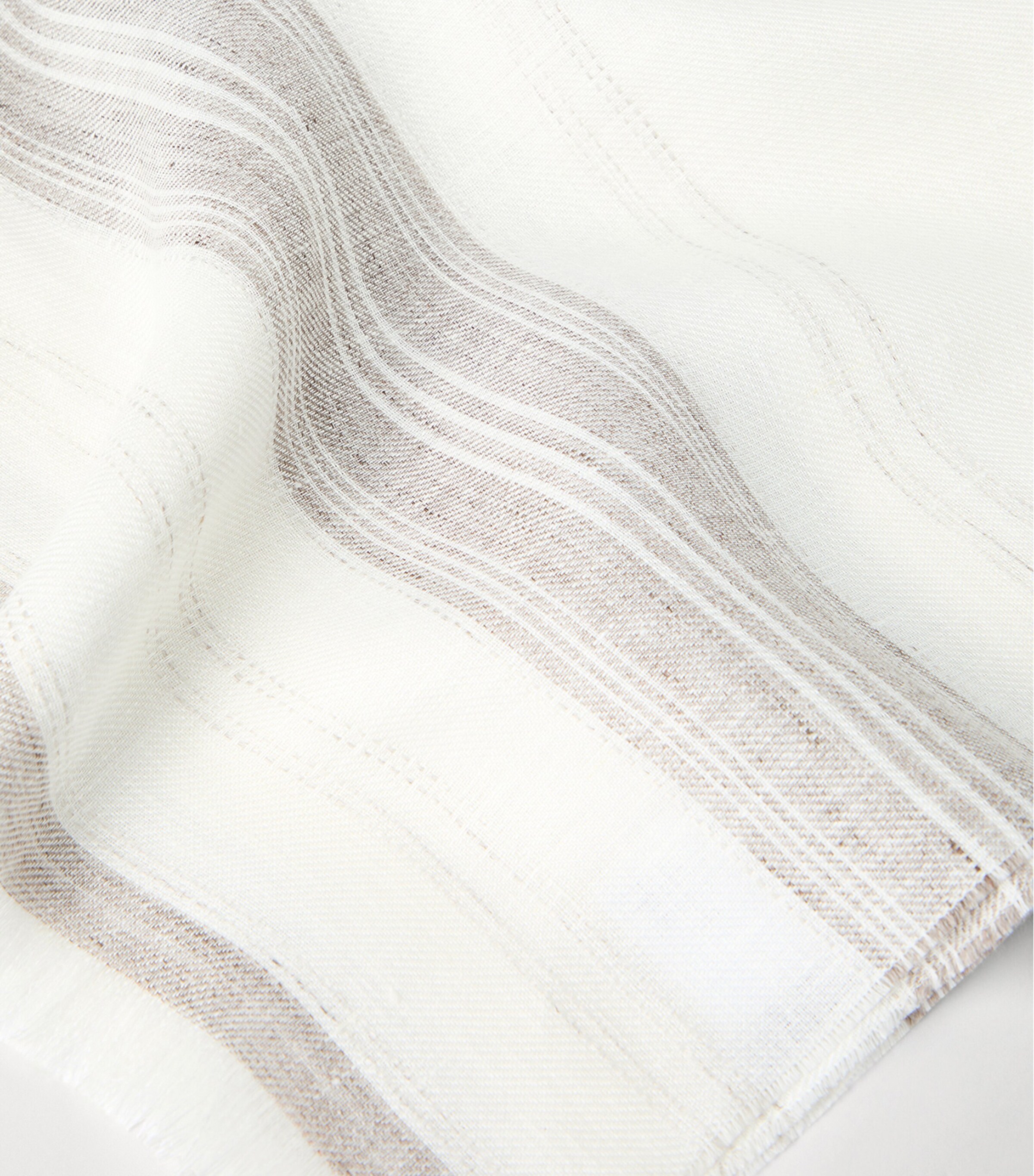 Linen Stripe Scarf CUY18 Image 3