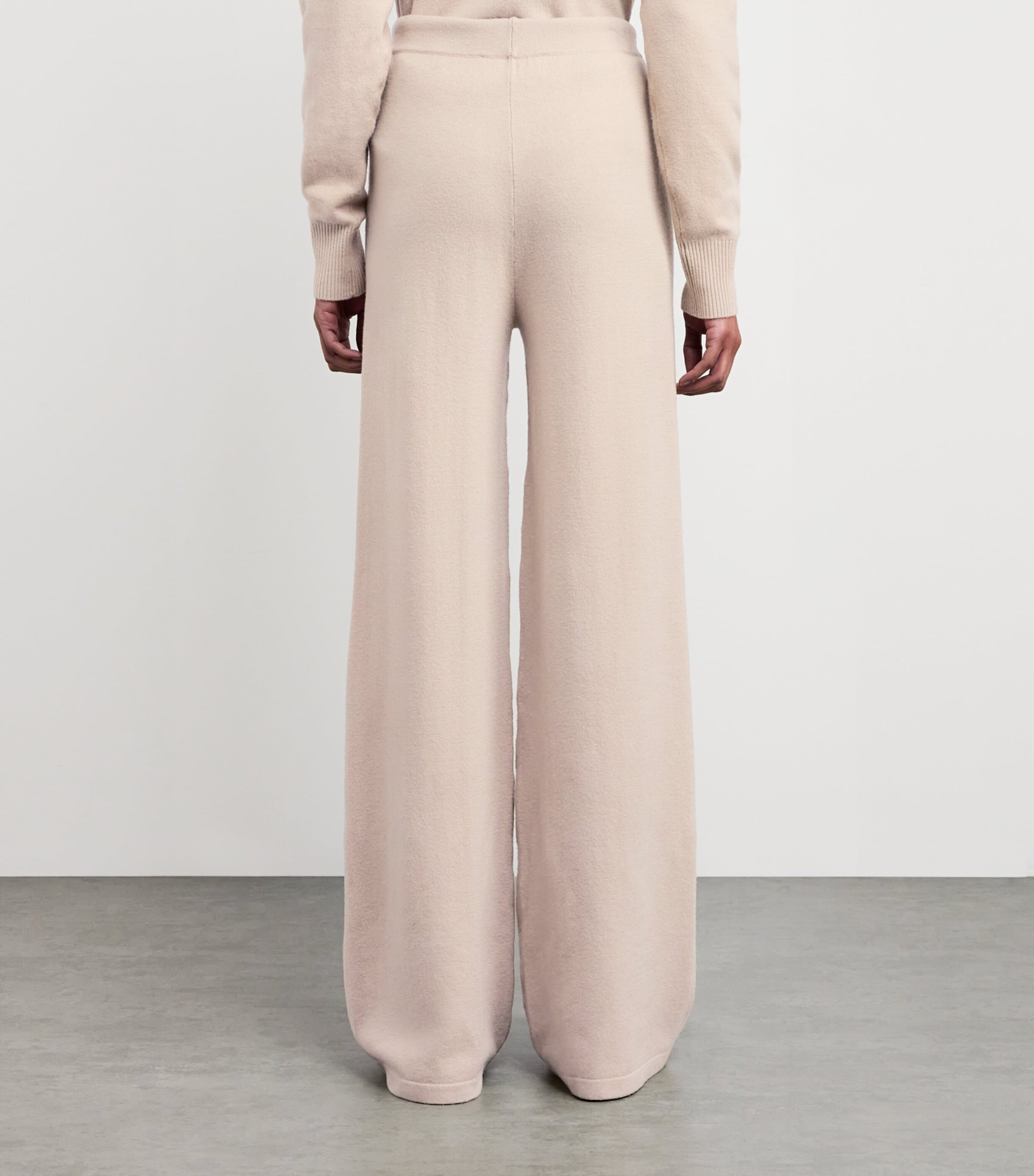 Merino Wool Wide-Leg Trousers A2048 Image 4