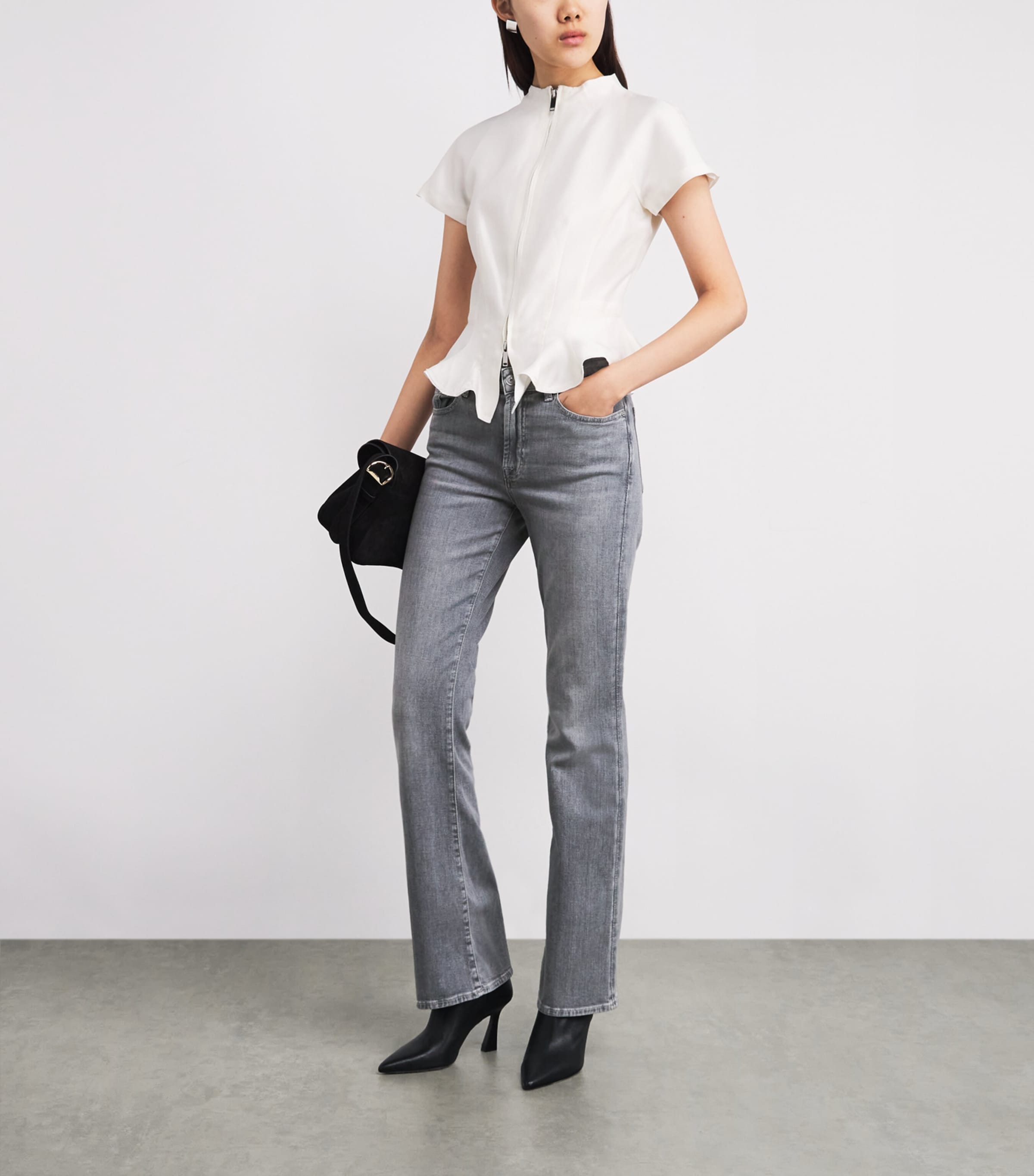 The Leggy Bootcut Jeans U73BV ASHEN Image 2