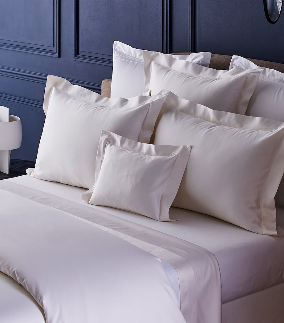 Egyptian Cotton Prodige Double Bottom Flat Sheet (240cm x 320cm) CREME Image 1