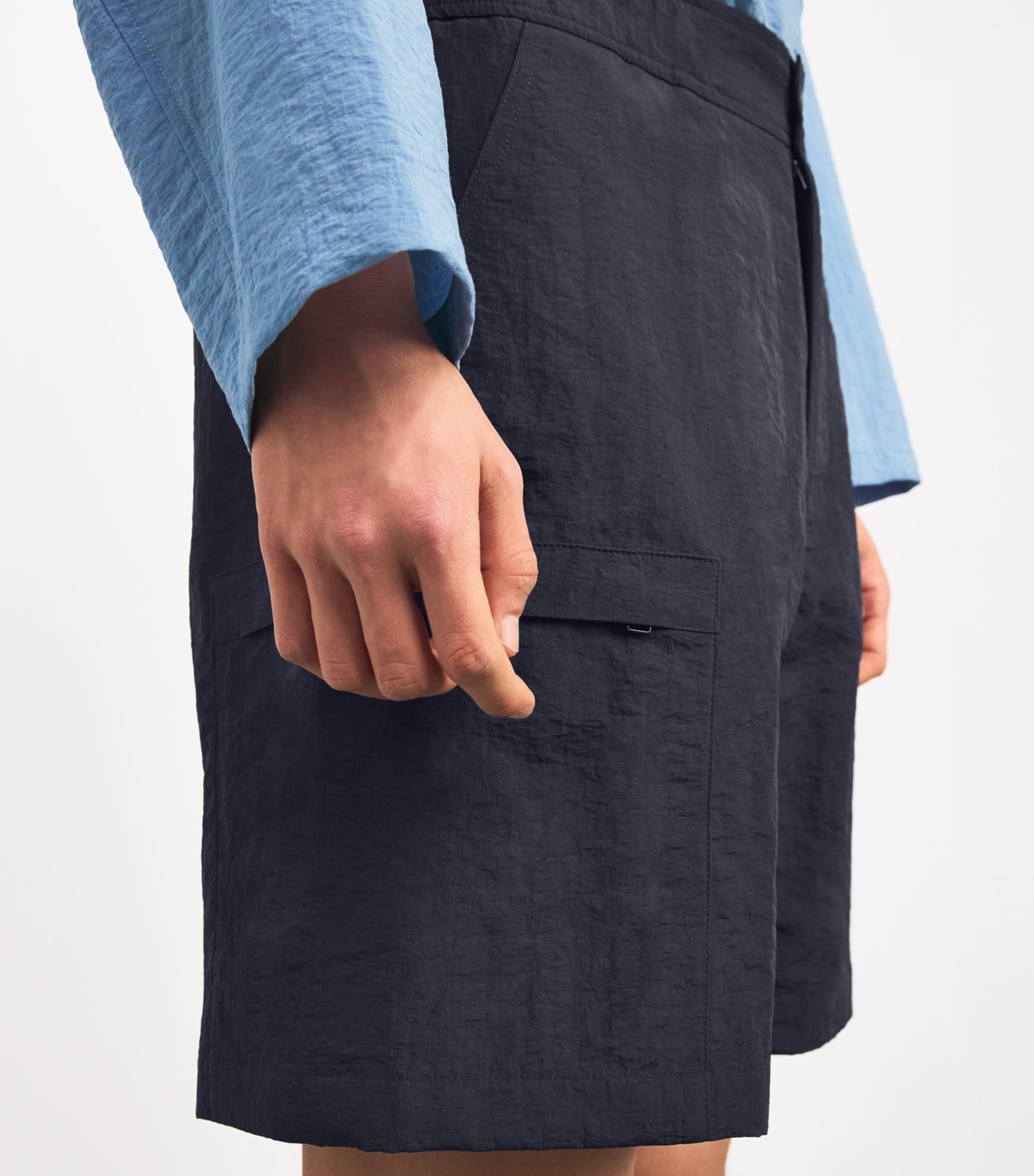 Le 17 Septembre Mens Tailored Shorts Navy Image 6