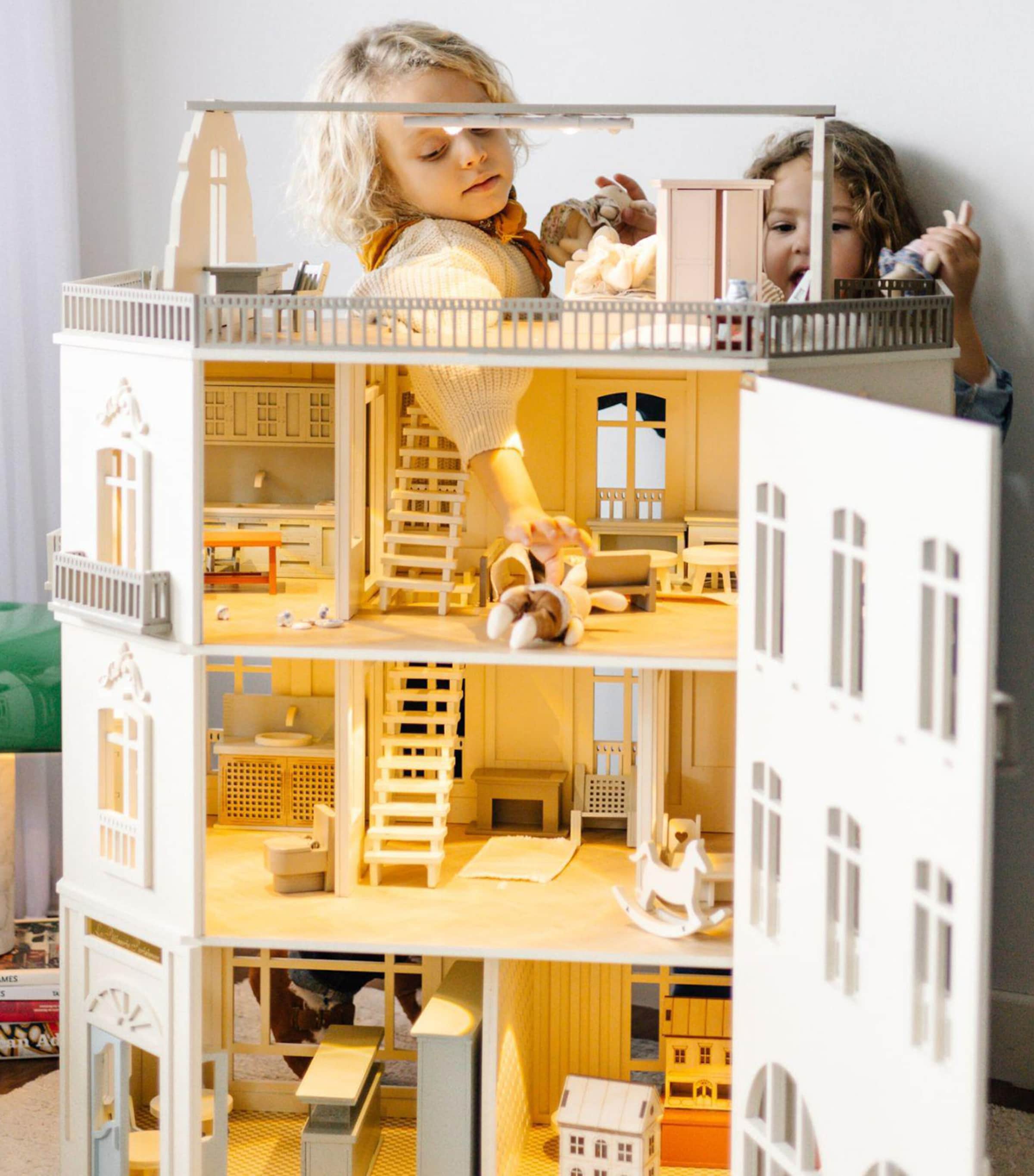 Little Forest Animals House of Paris Dollhouse (115cm) Image 8