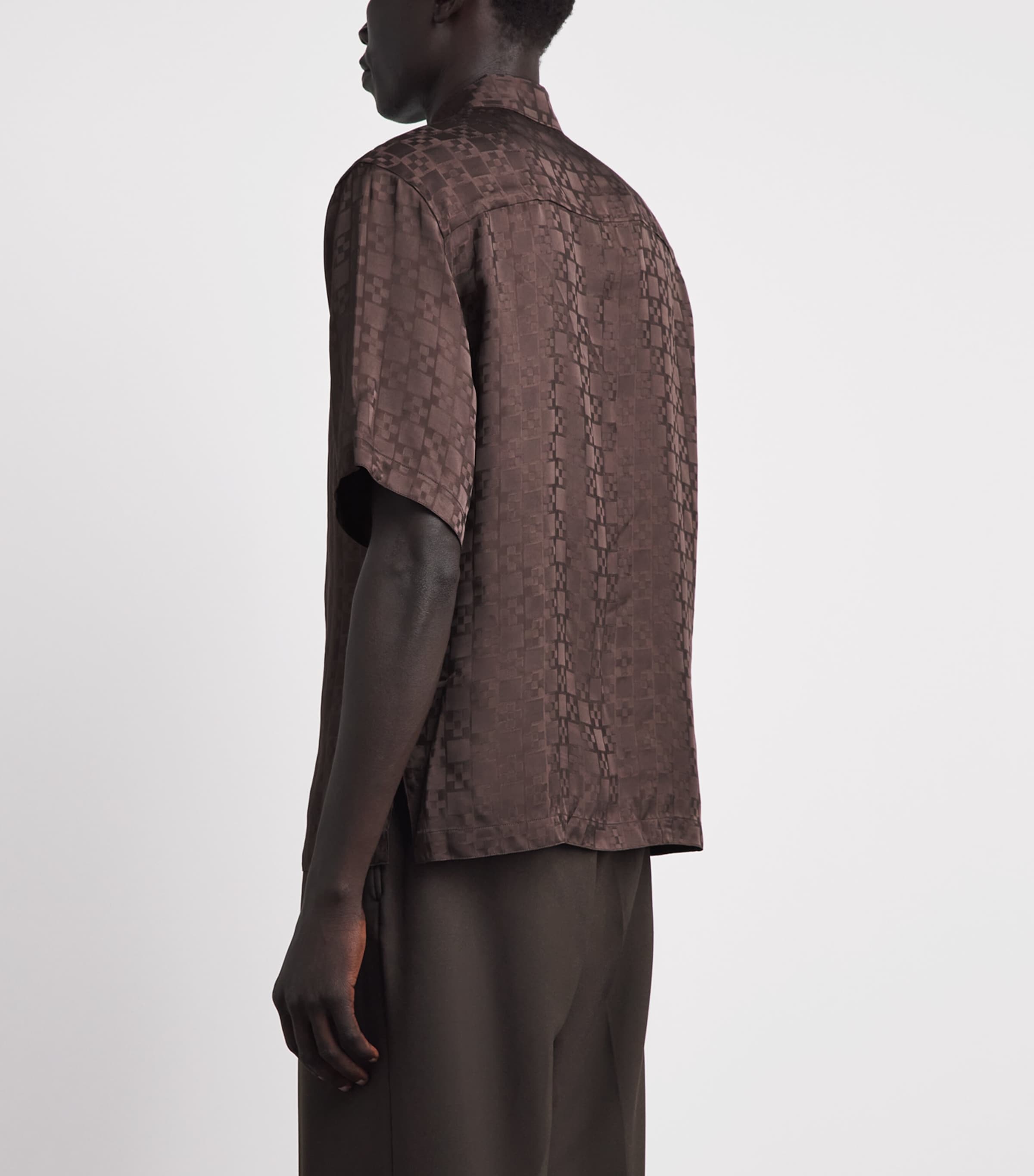 Sandro Paris Mens Jacquard Cross Short-Sleeve Shirt Chocolate Image 5