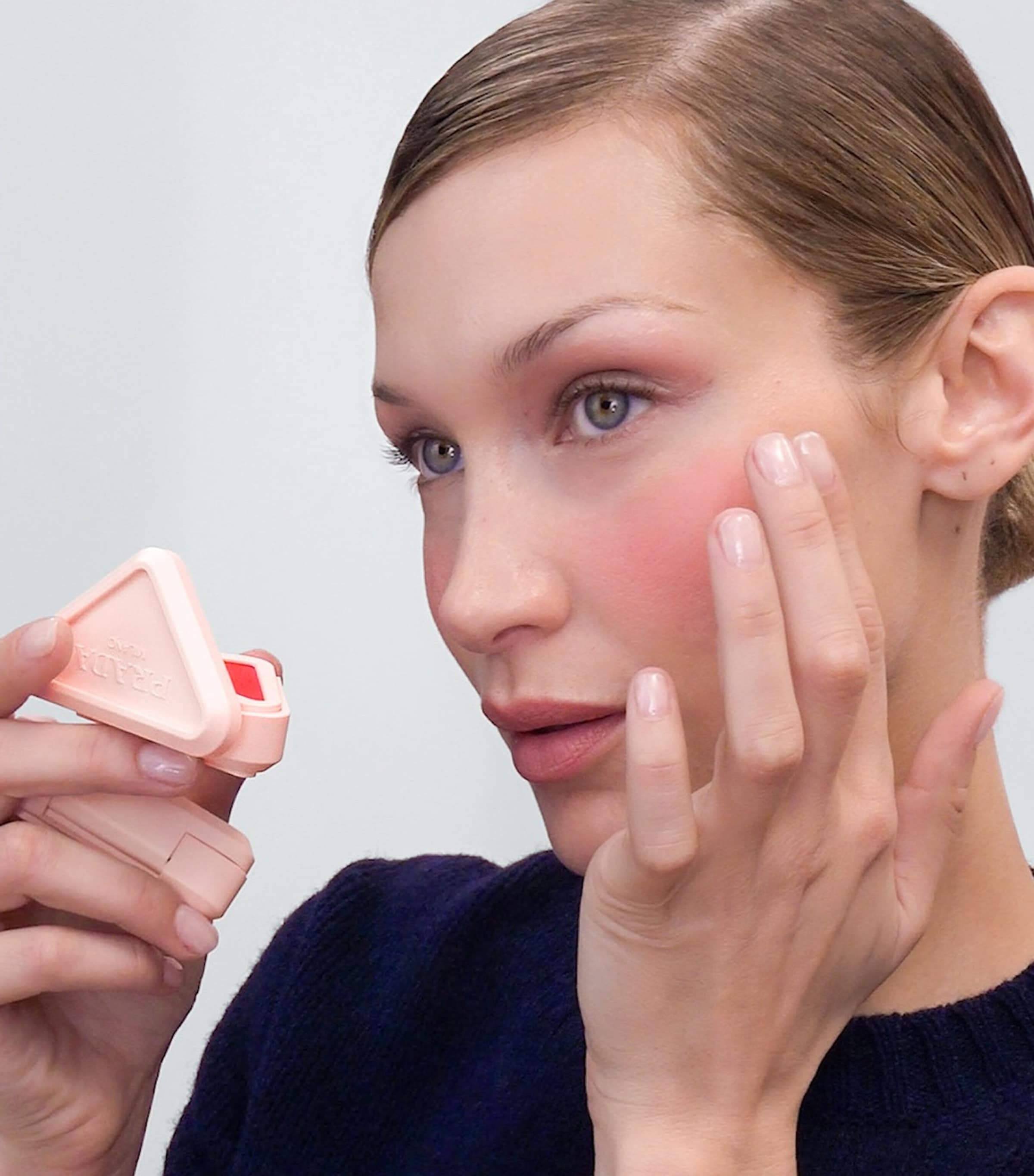 Prada Beauty Touch Cream-to-Powder Blush Cherry Image 5