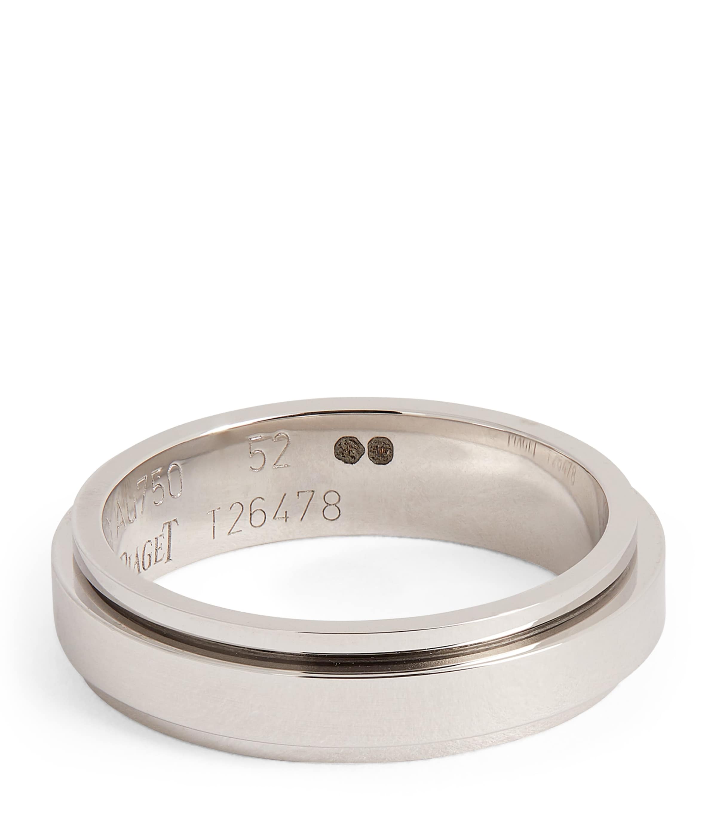 Piaget White Gold Possession Wedding Ring In Green