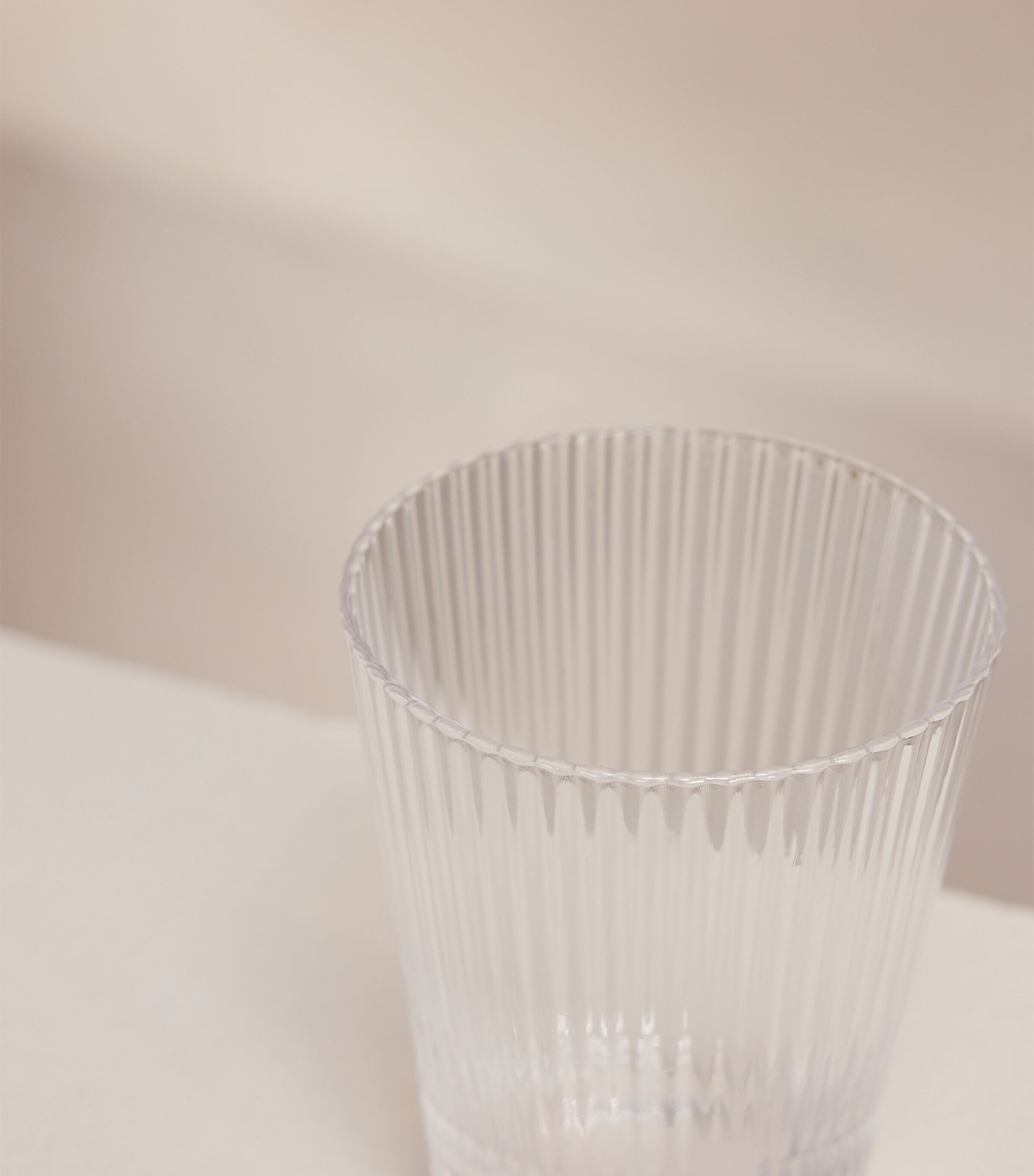 Set of 4 Fluted Water Glasses NO COLOUR Image 4