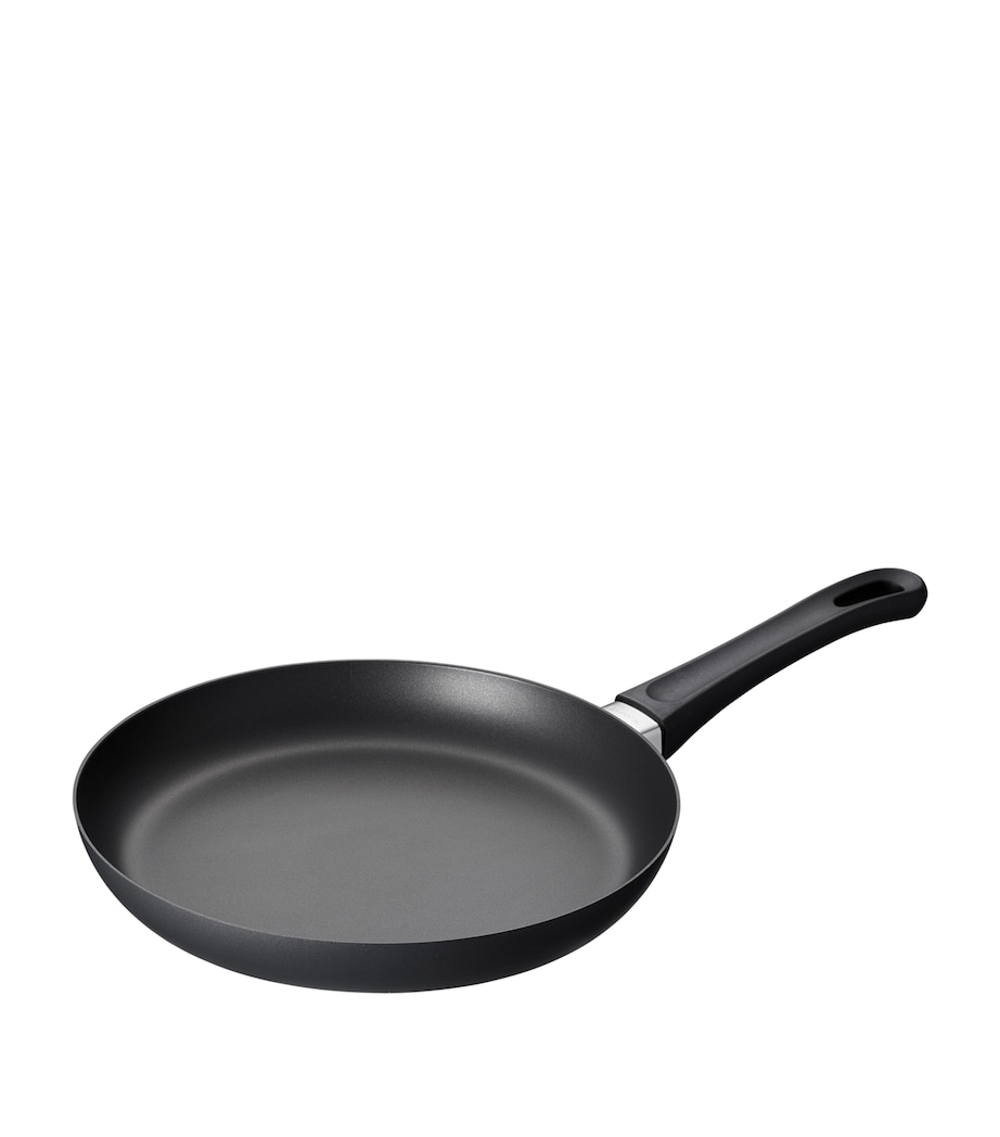 Classic Frying Pan (26cm) BLACK Image 1