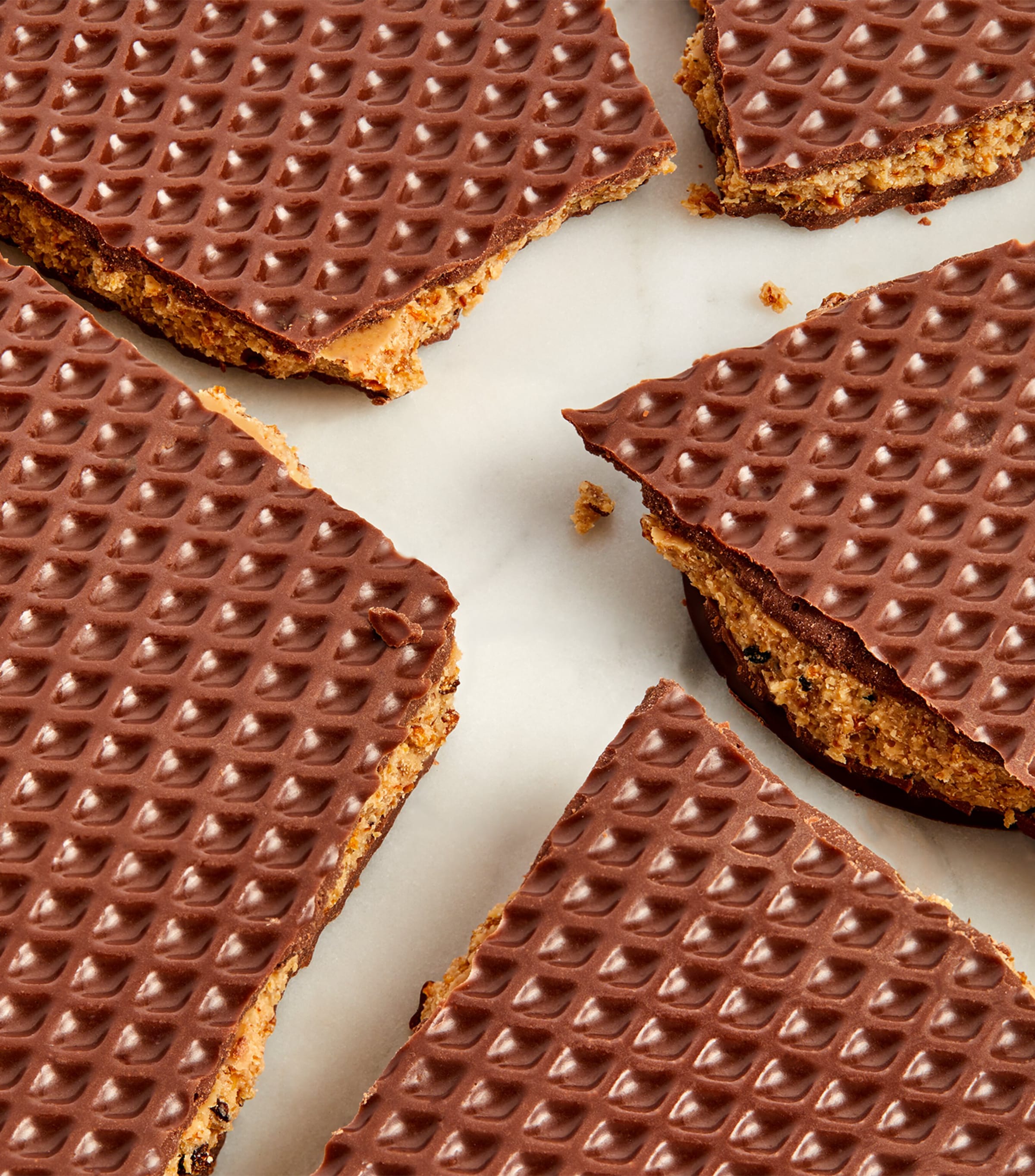 Milk Chocolate Bread and Butter Slab (260g) NO COLOUR Image 2