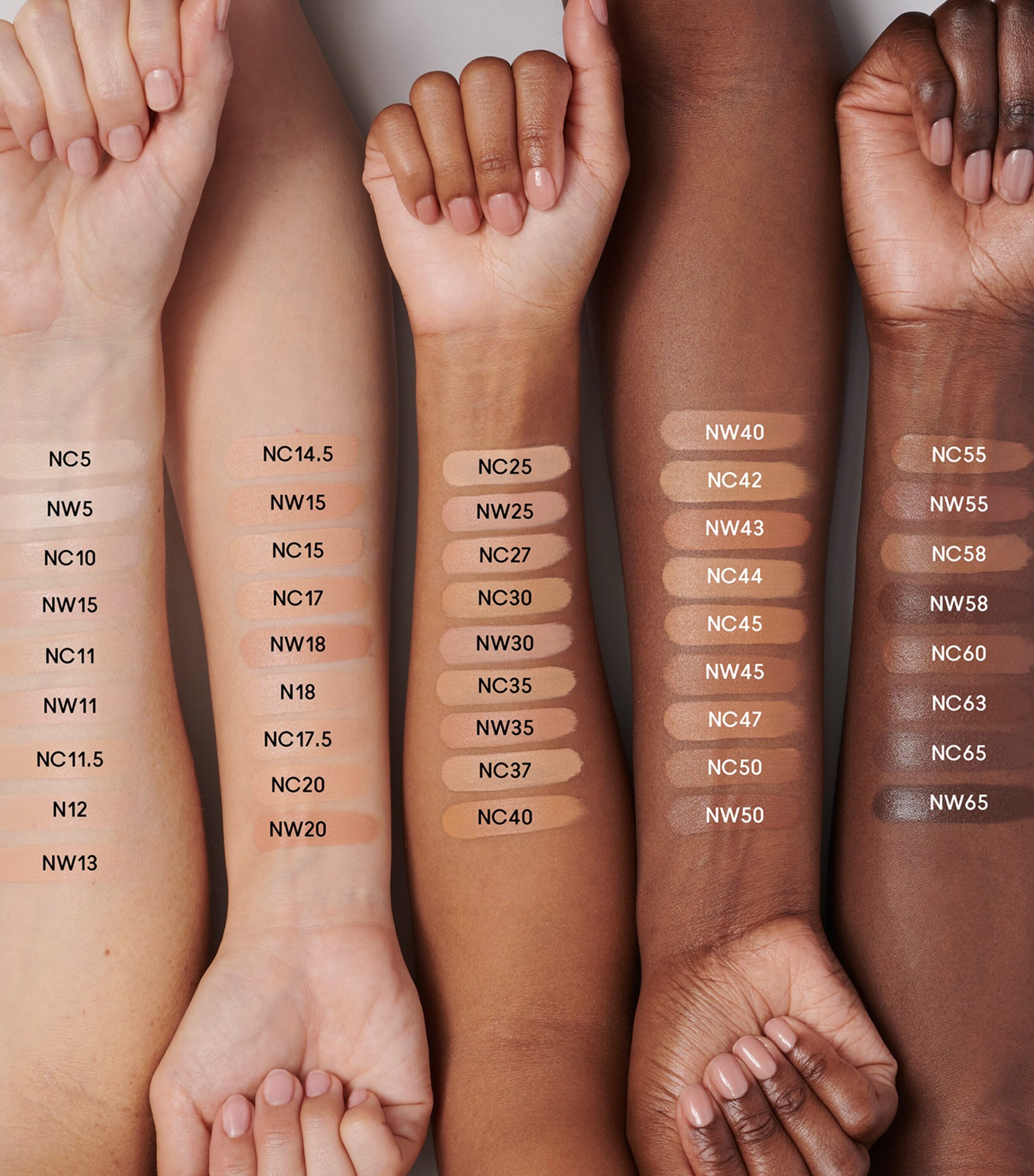 MAC Studio Radiance 24HR Luminous Lift Concealer Image 3