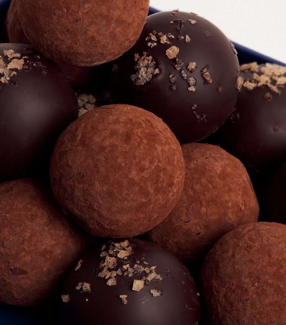 Sea Salt Caramel Truffle Collection (605g) NO COLOUR Image 4
