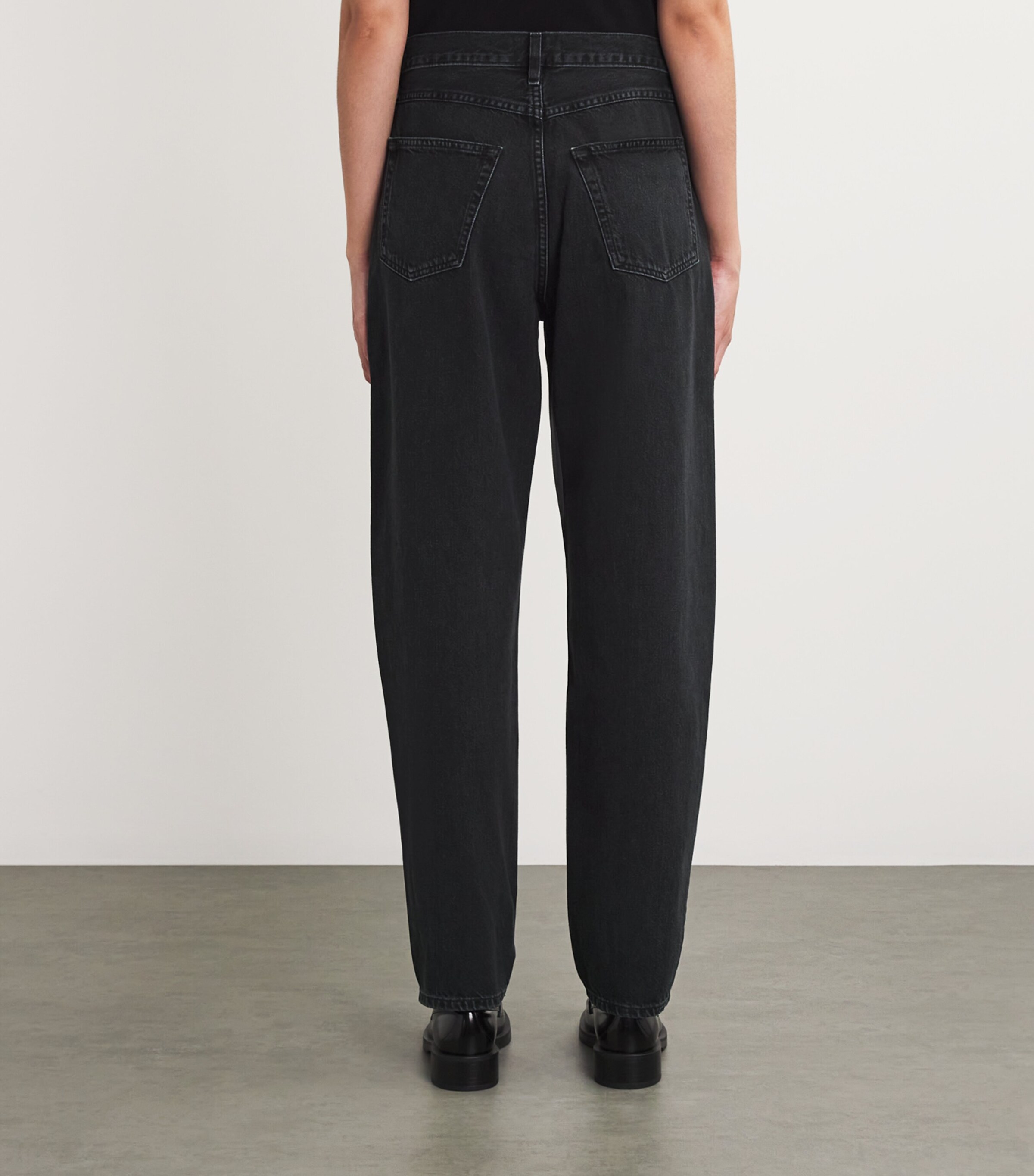 FRAME Womens The Narrow Jeans Death Valley Image 4