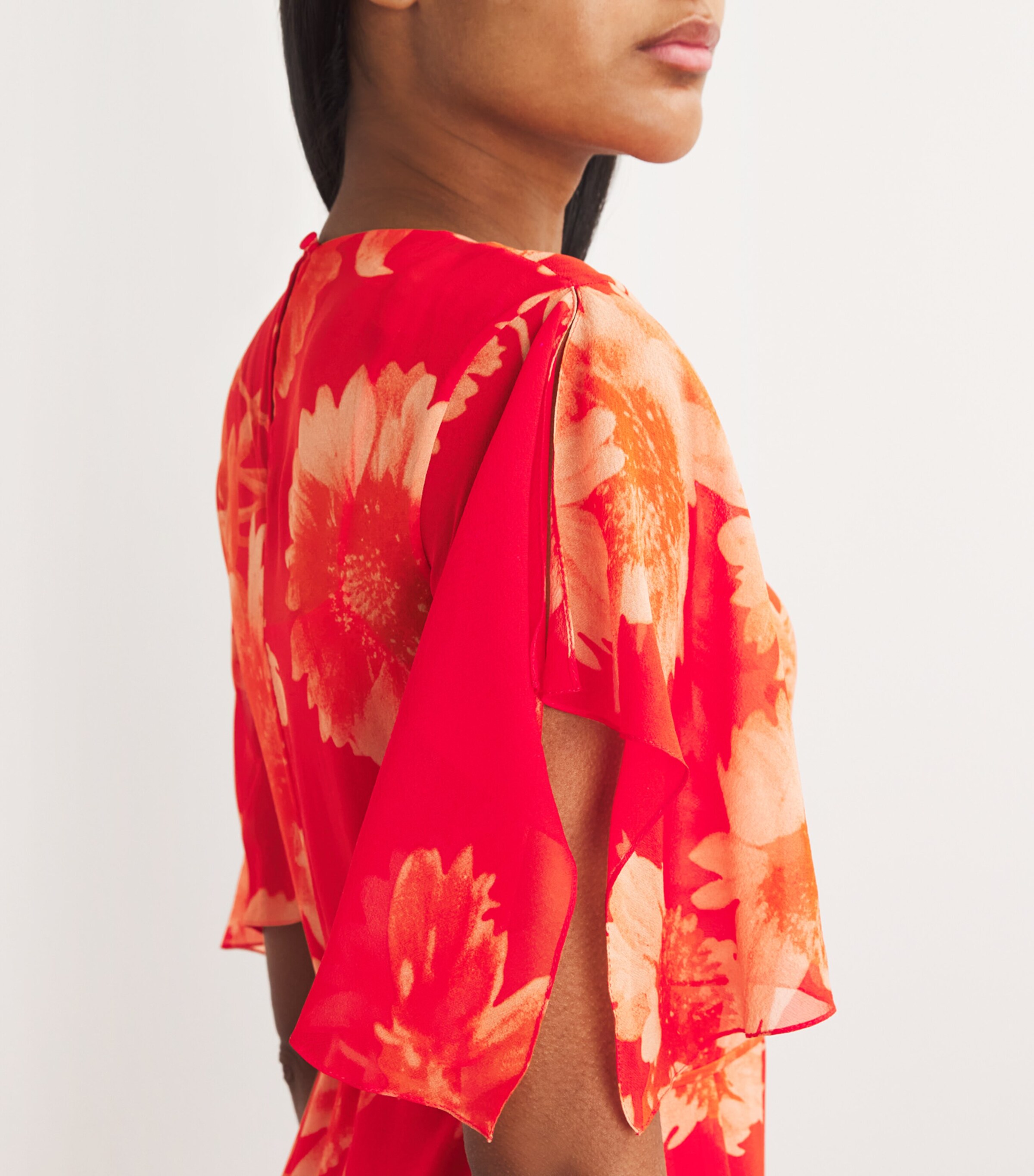 open lace back dress ERDEM A/W 2018 RUNWAY RED VELVET GOWN – Found And Vision