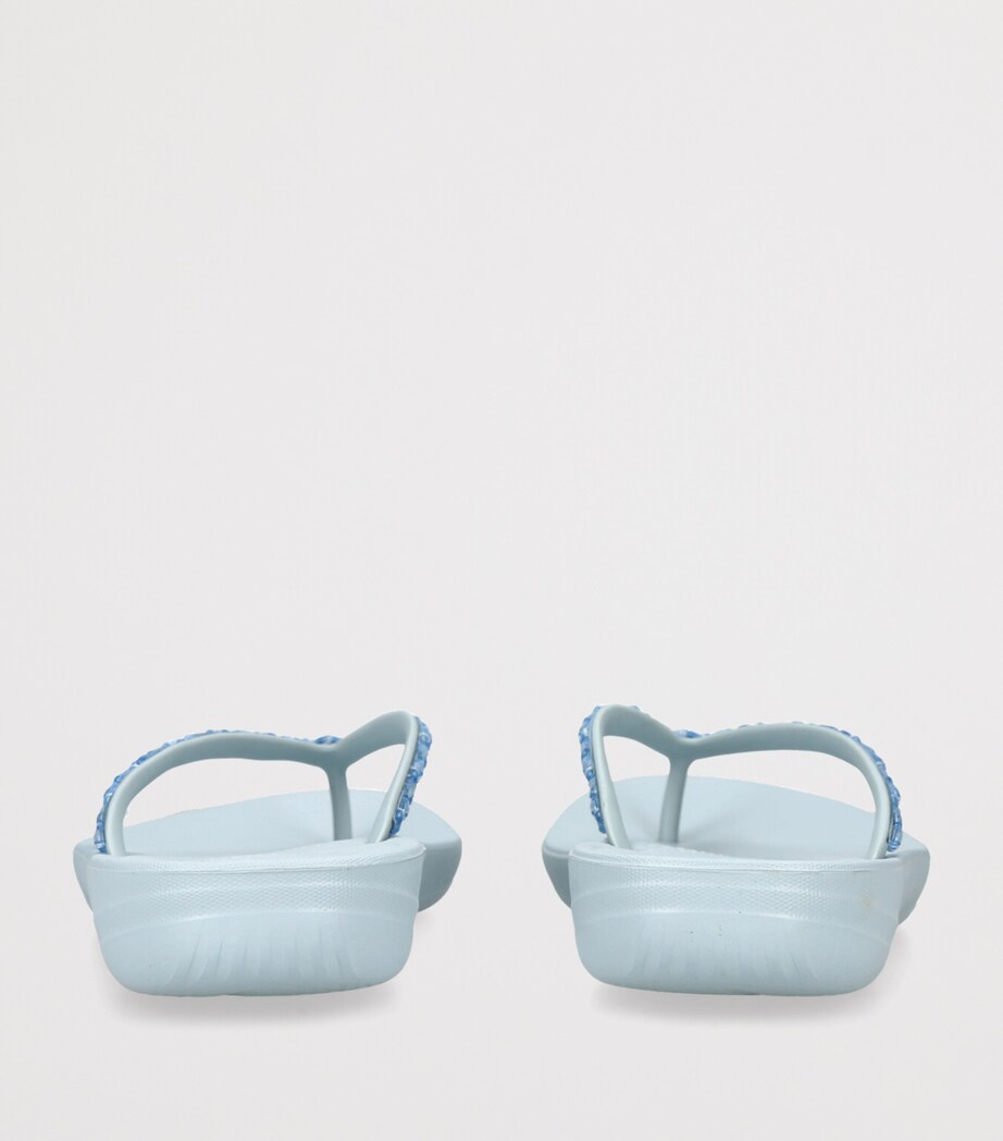 IQUSHION Sparkle Flip Flops BLUE Image 2