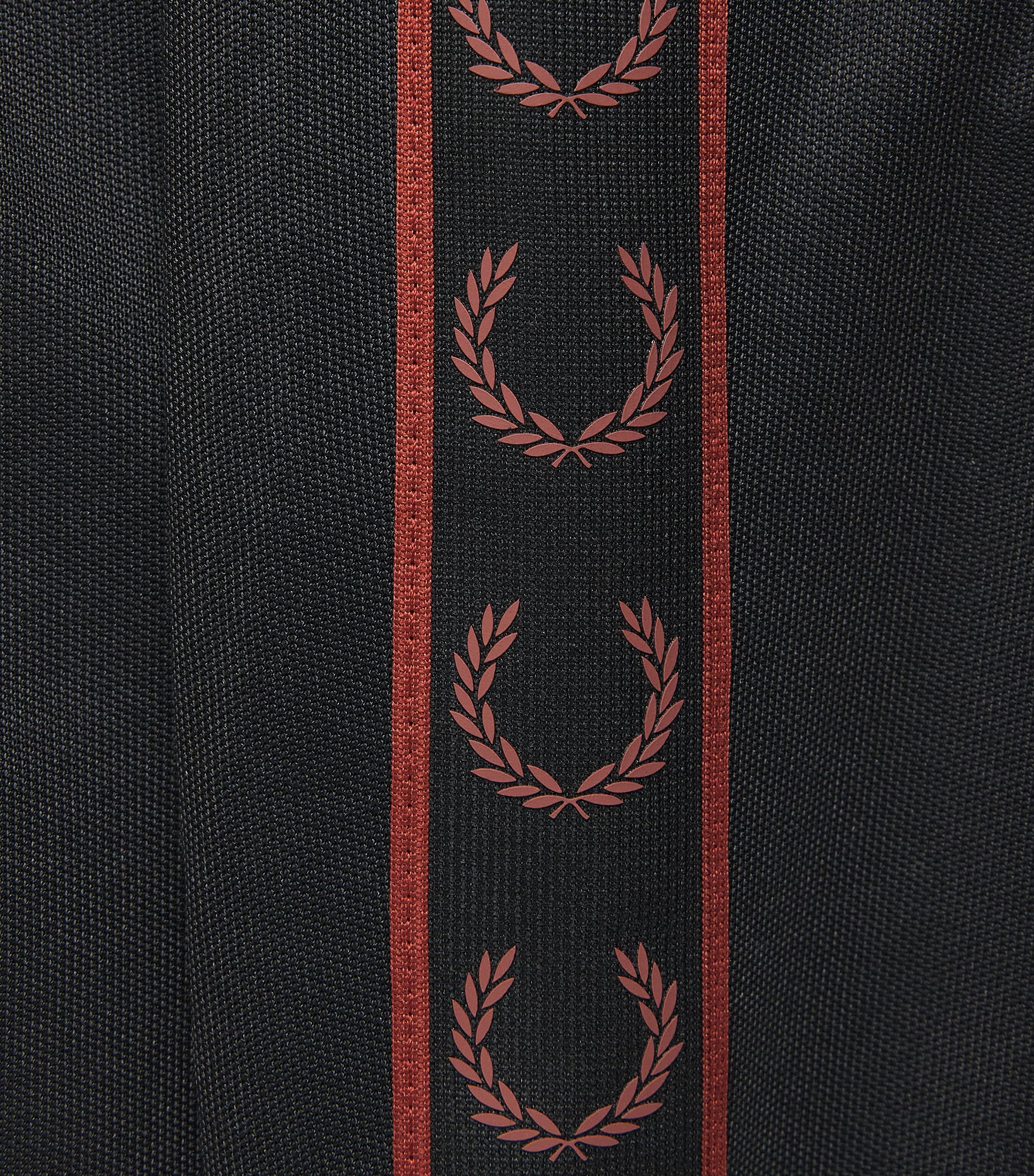 Fred Perry Mens Contrast Tape Wreath Sweatpants Black Image 6