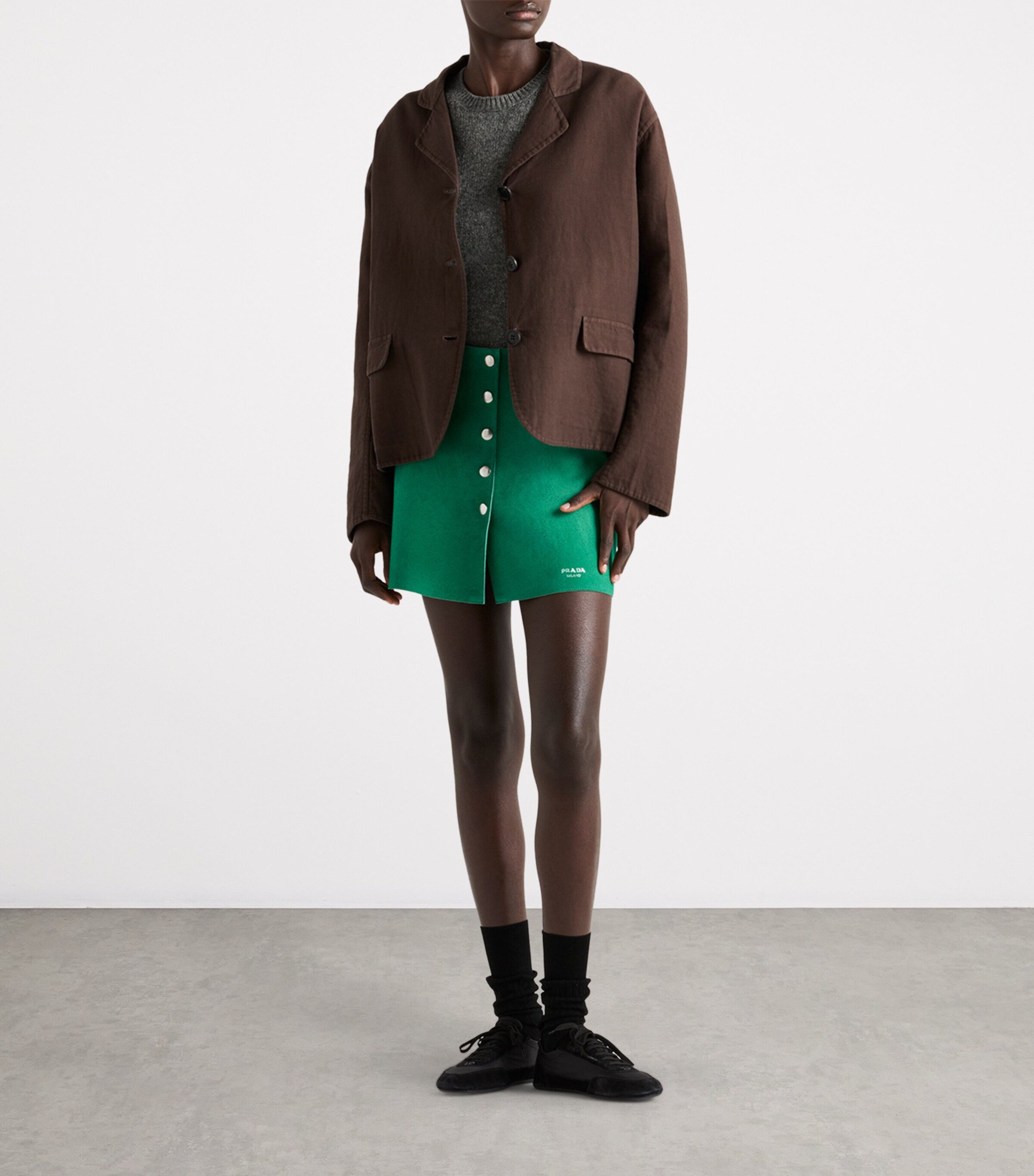 【送料&関税込】Prada Grass Green Suede Mini Skirt Prada Grass Green Suede Mini Skirt | italist