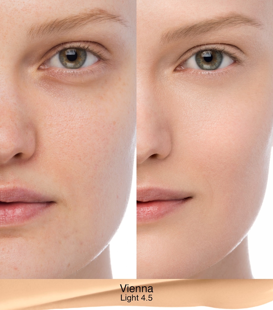 Natural Radiant Longwear Foundation VIENNA Image 3