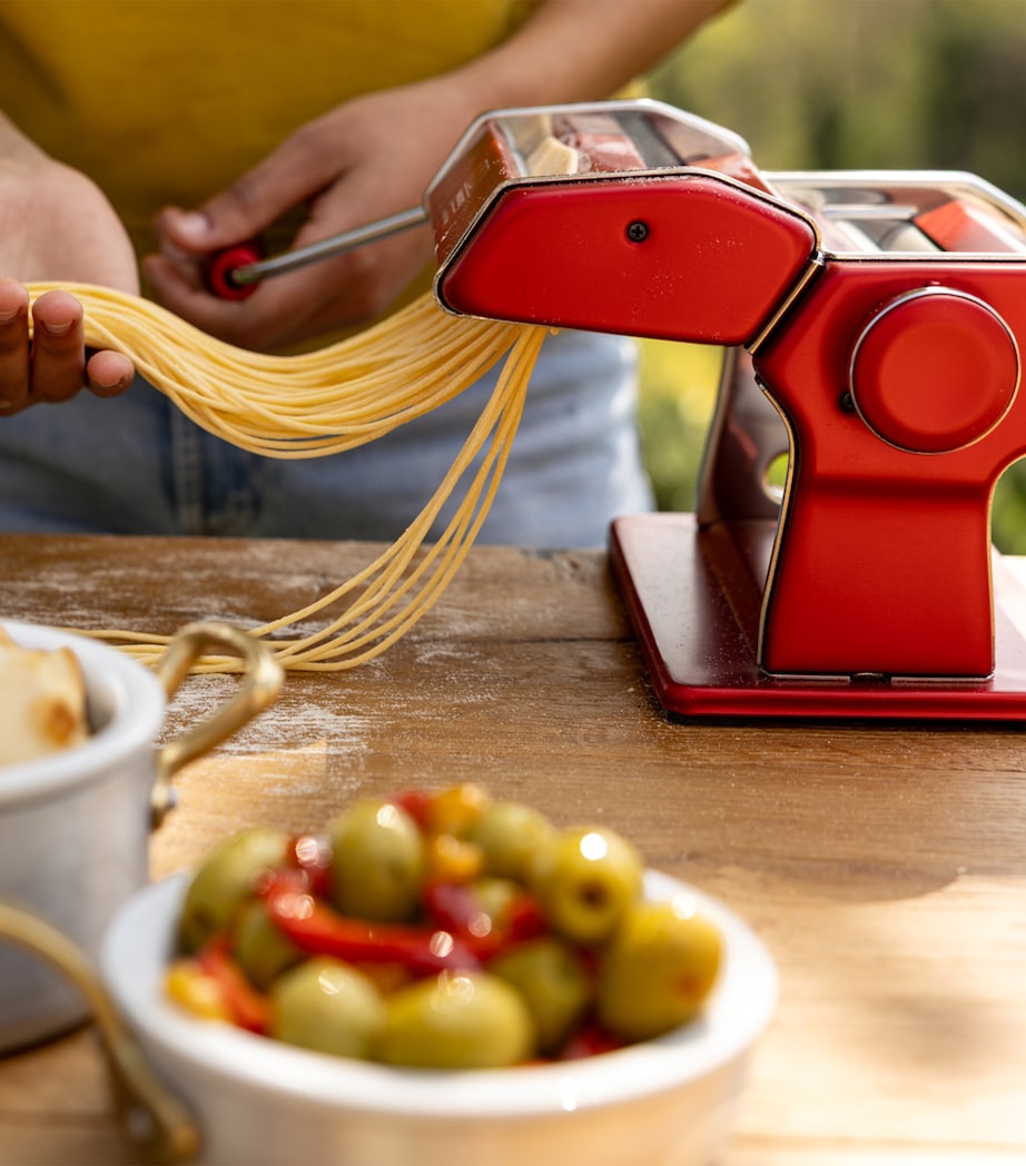 Atlas+ Pasta Maker RED Image 5