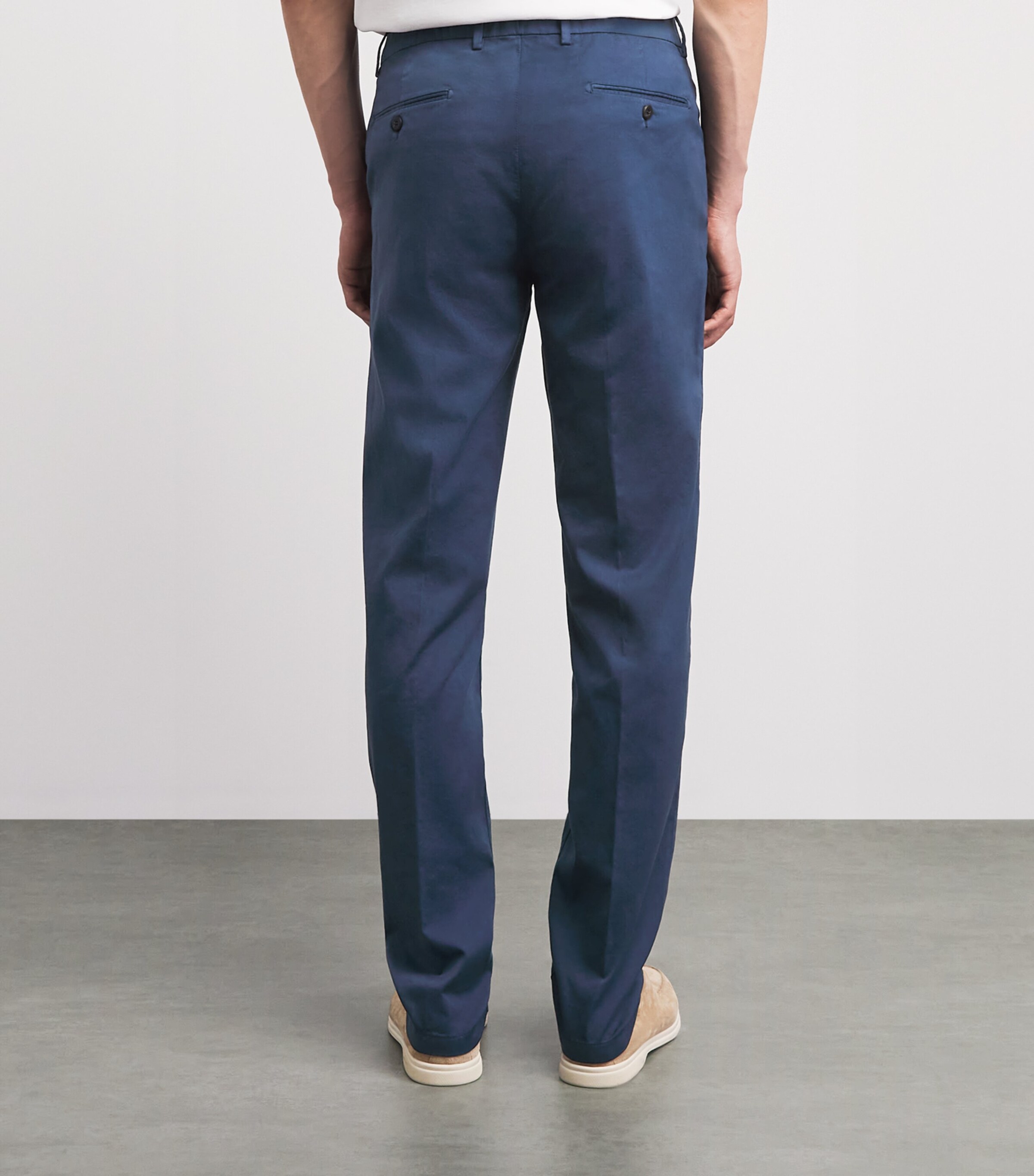 Eleventy Mens Cotton-Silk-Blend Chinos Blu Nuovo Image 5