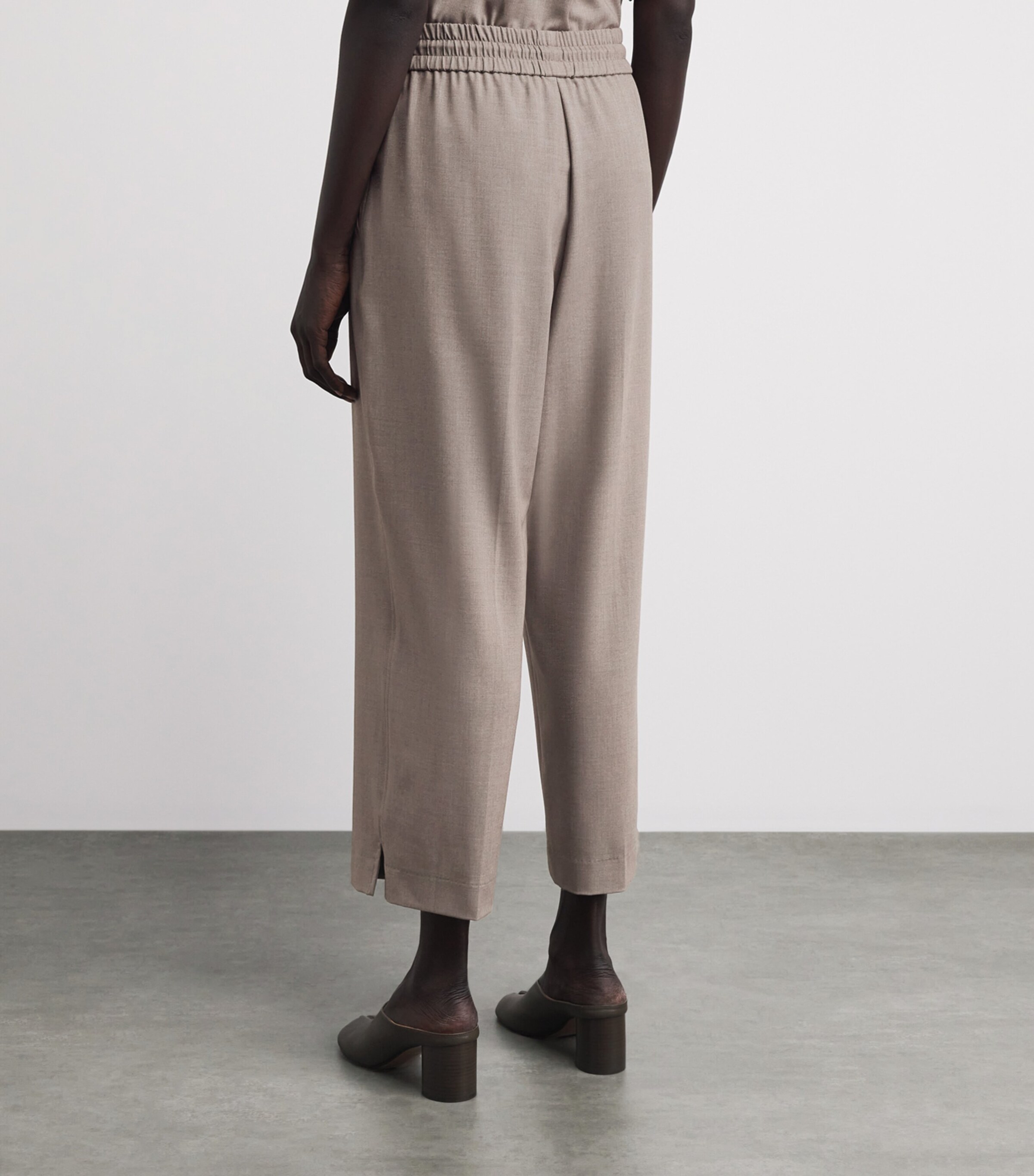 CAMILLA AND MARC Womens Cropped Vector Trousers Mocha Image 5