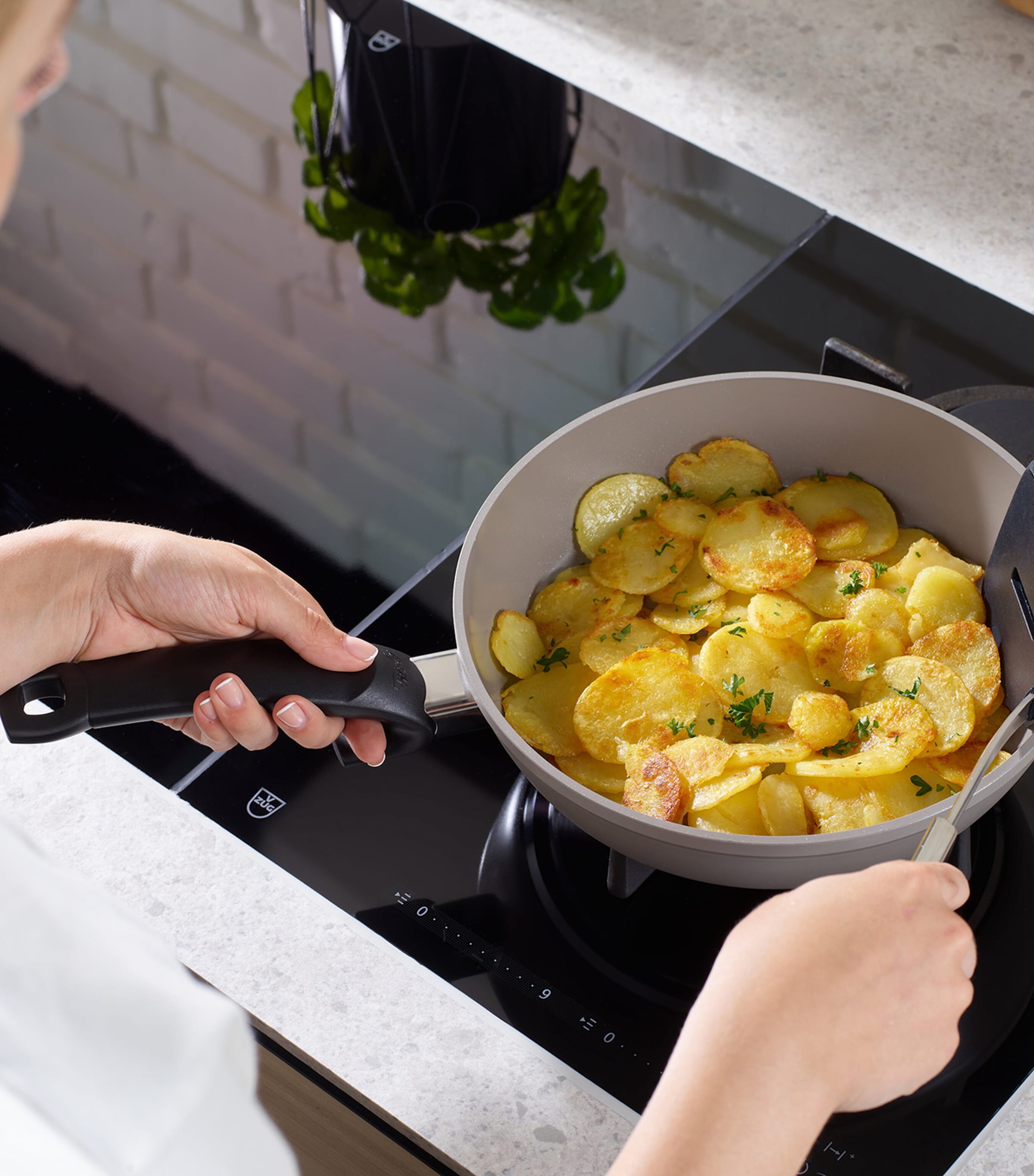 Ceratal Comfort Frying Pan (24cm) GREY Image 8